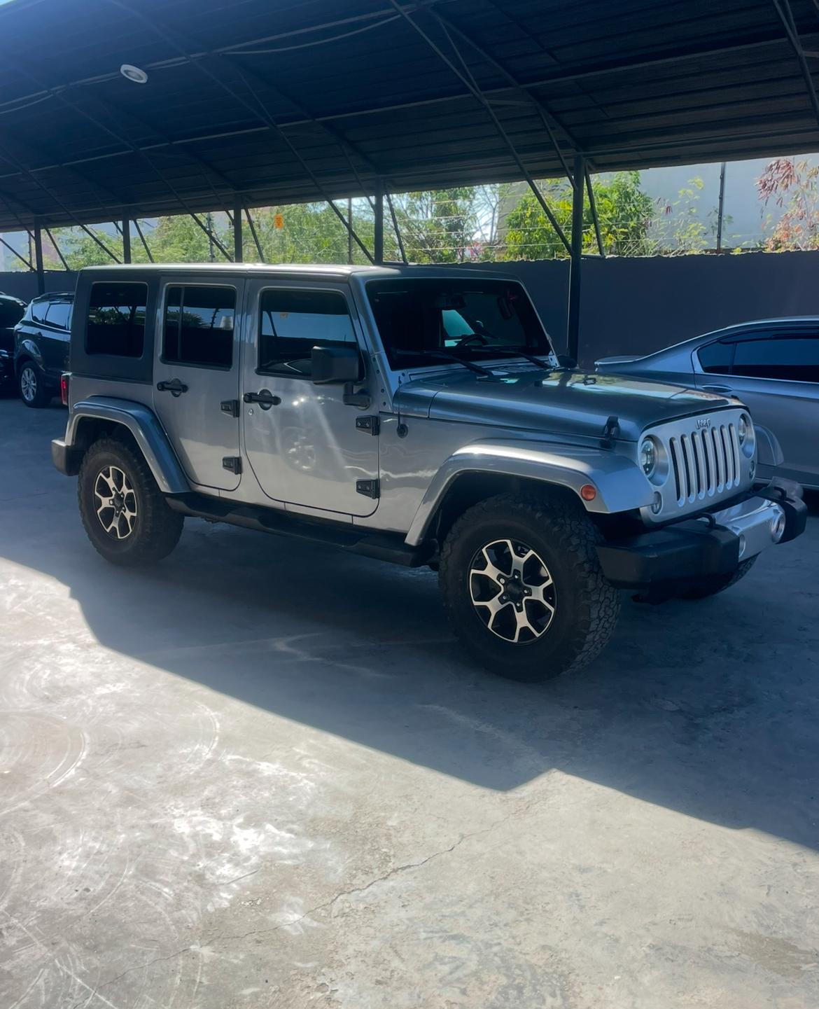 Jeep wrangler Sahara 2014  en Peravia Foto 7268468-4.jpg