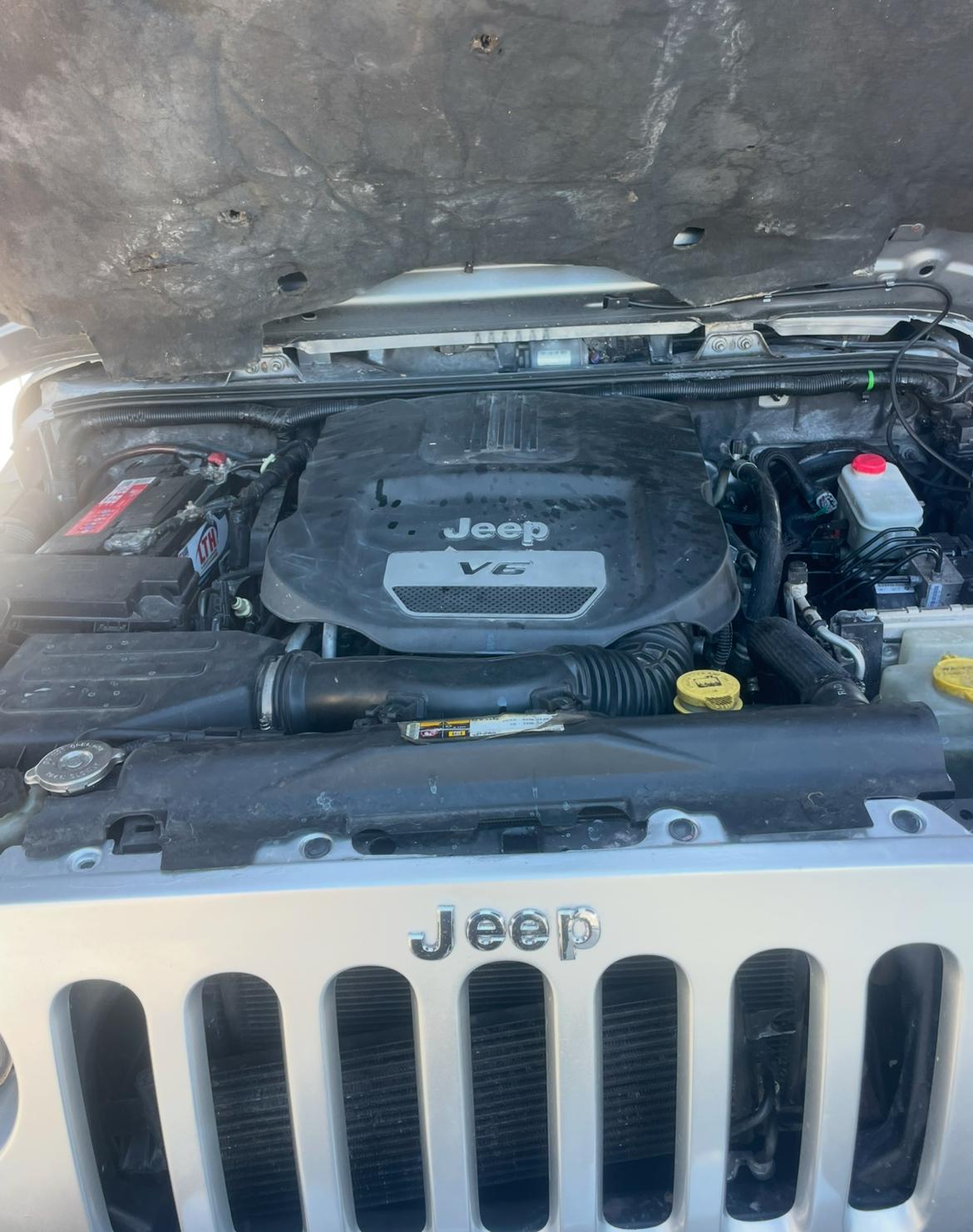 Jeep wrangler Sahara 2014  en Peravia Foto 7268468-6.jpg