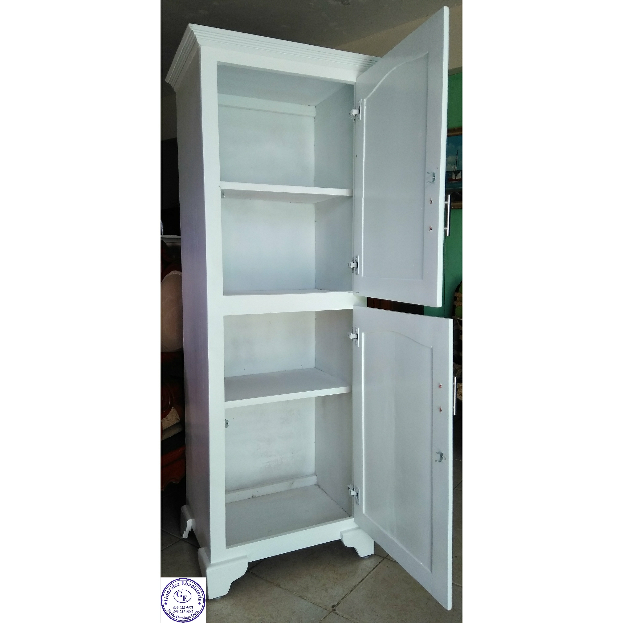 Mueble de almacenamiento de cocina en blanco  Foto 7268470-2.jpg