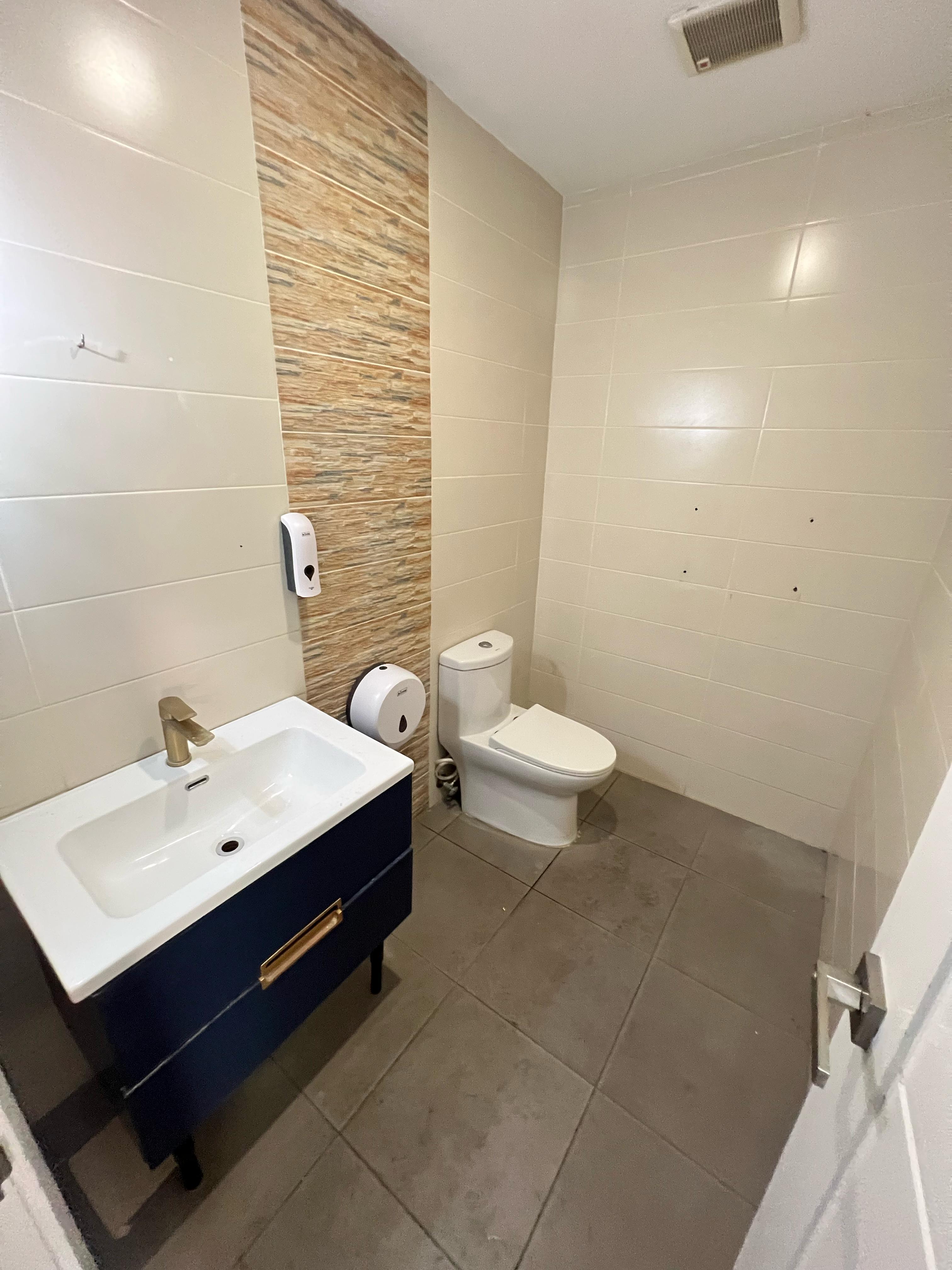 Local para Restaurante con Terraza privada en Alquiler en Ensanche Par Foto 7268695-11.jpg