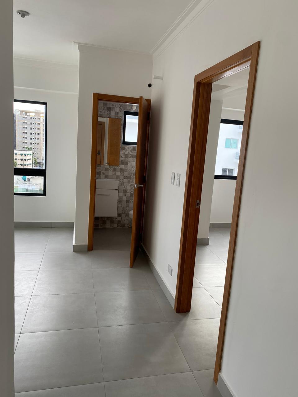 Apartamento en Alquiler en Evaristo Morales de 1 Habitacion Foto 7268773-3.jpg