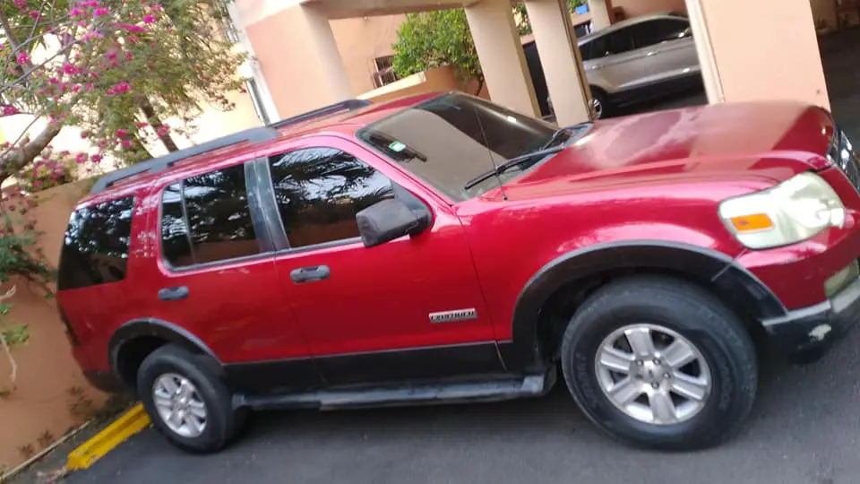 ford explorer 2006 en Santo Domingo Este Foto 7268844-3.jpg