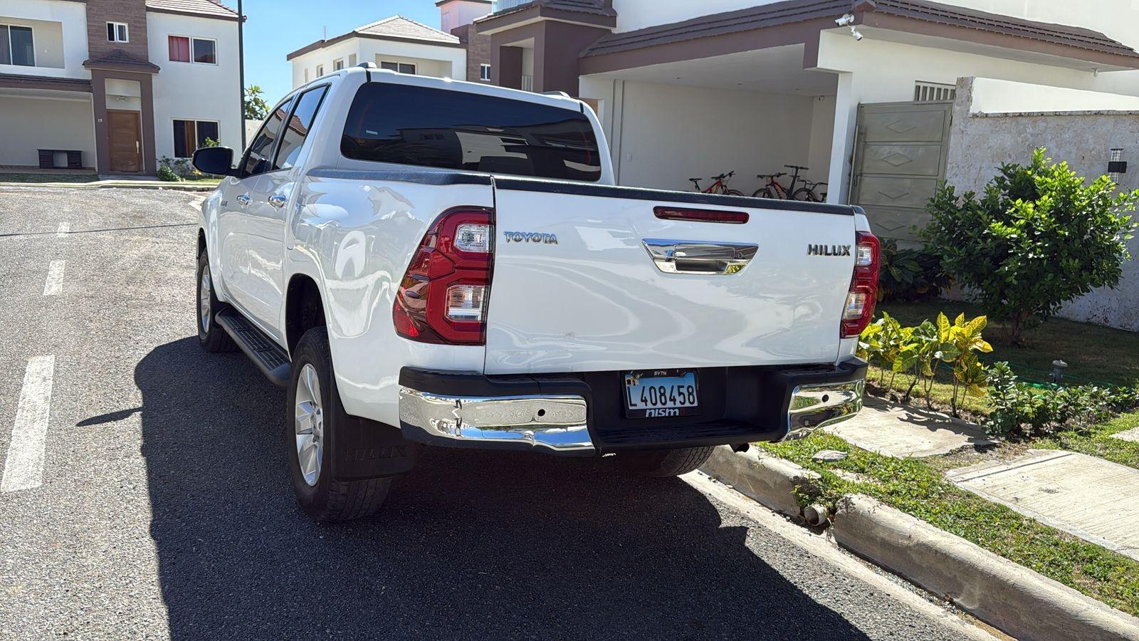 Toyota Hilux 2020 en Peravia Foto 7268845-3.jpg