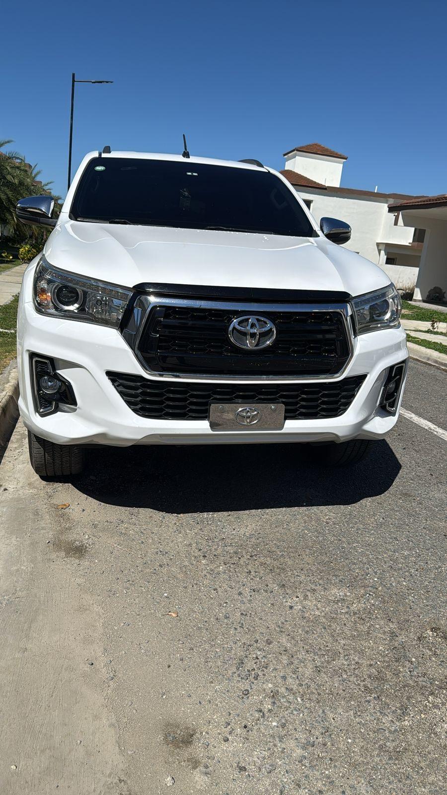 Toyota Hilux 2020 en Peravia Foto 7268845-4.jpg