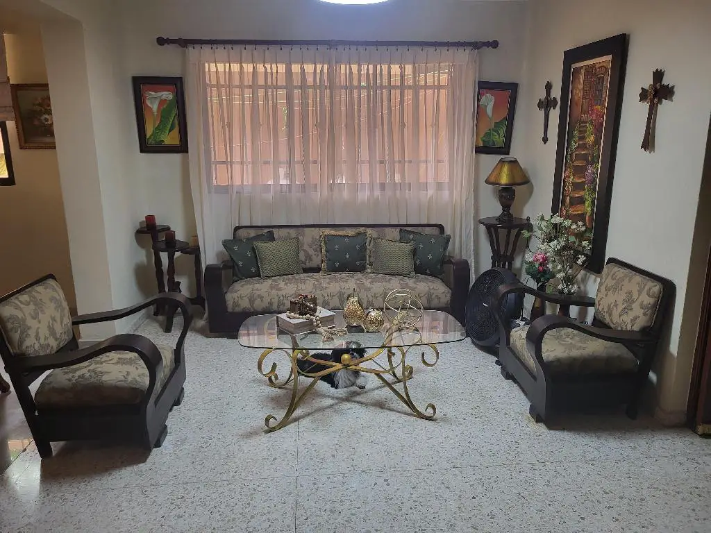 Muebles sala antiguos Foto 7268885-2.jpg