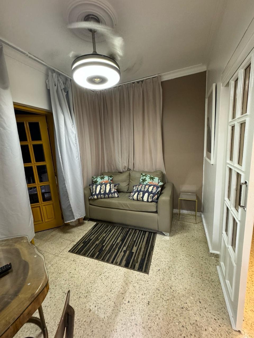 Acogedor Apartamento en Naco Foto 7268936-11.jpg