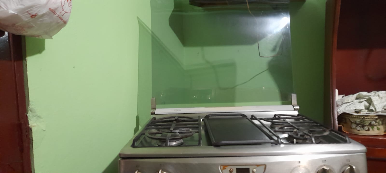 Estufa Mabe incluye Extractor de Grasa Foto 7268994-3.jpg