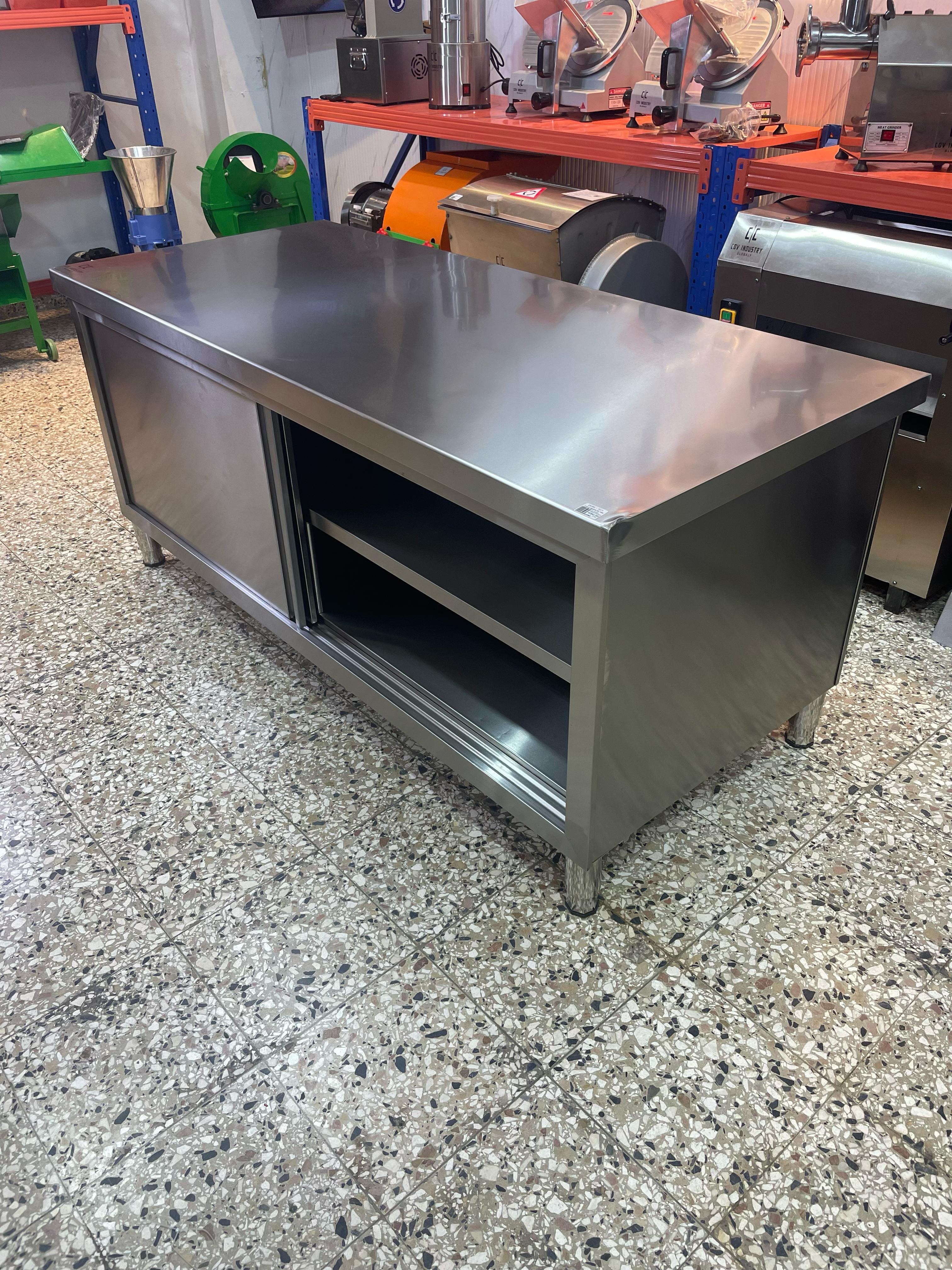 Mesa de trabajo de acero inoxidable tipo gabinete de 2 puertas Foto 7269012-4.jpg
