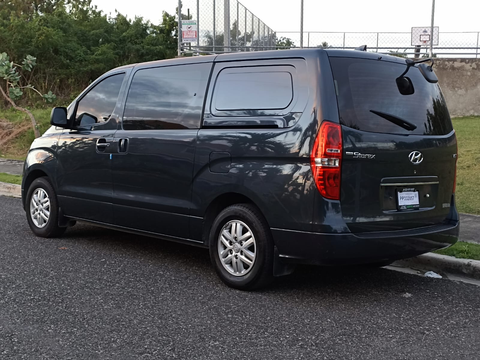HYUNDAI GRAN STAREX 2019 AZUL Foto 7269038-3.jpg