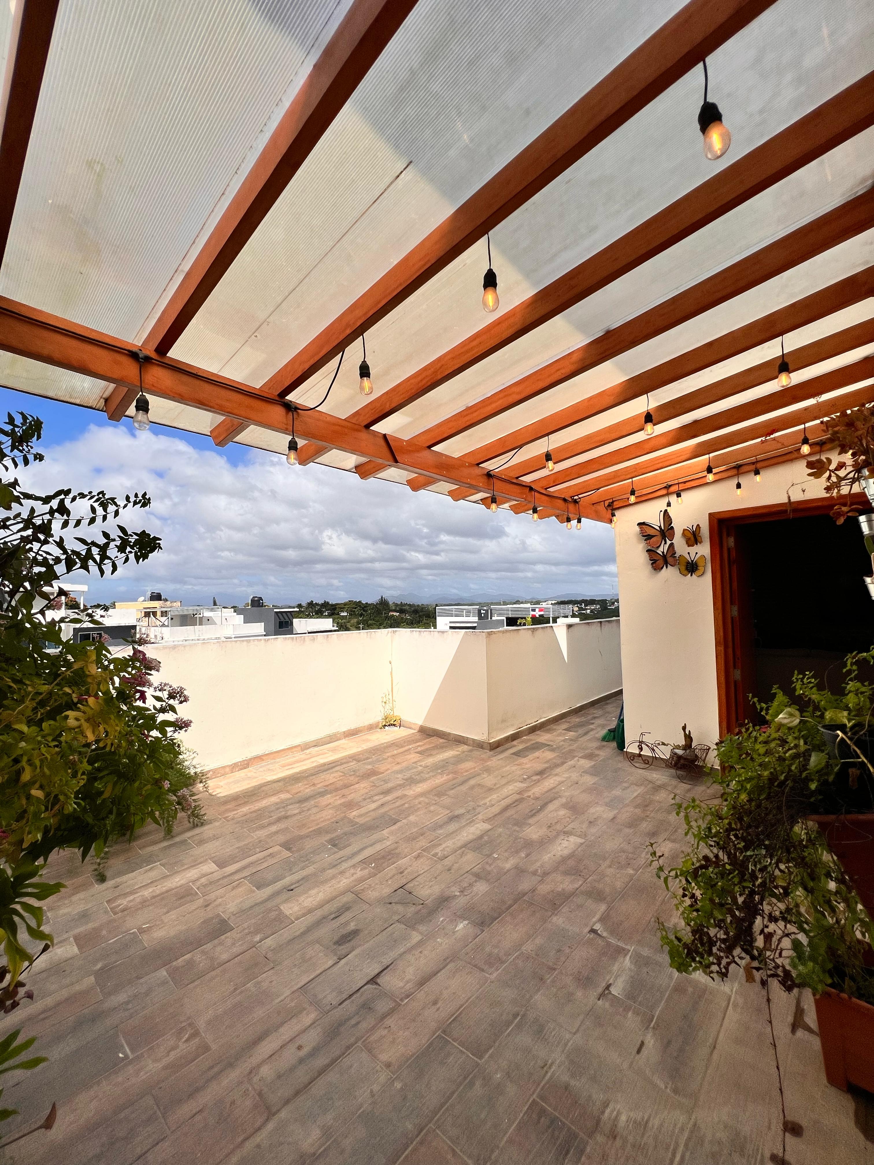 Se vende Hermoso Penthouse en Arroyo Hondo II Foto 7269094-13.jpg