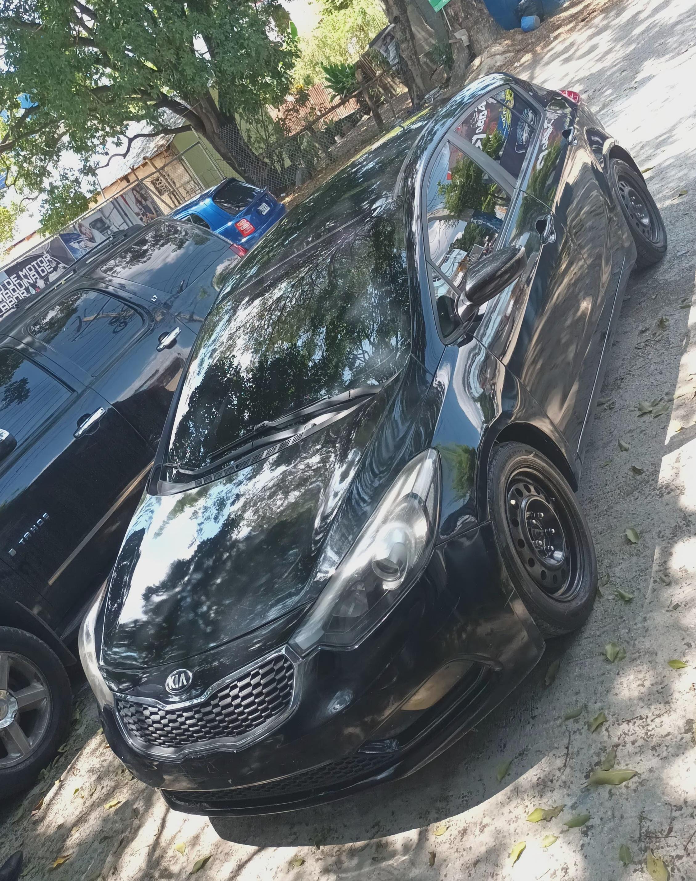 KIA FORTE 5  2016  en Santo Domingo Oeste Foto 7269127-4.jpg