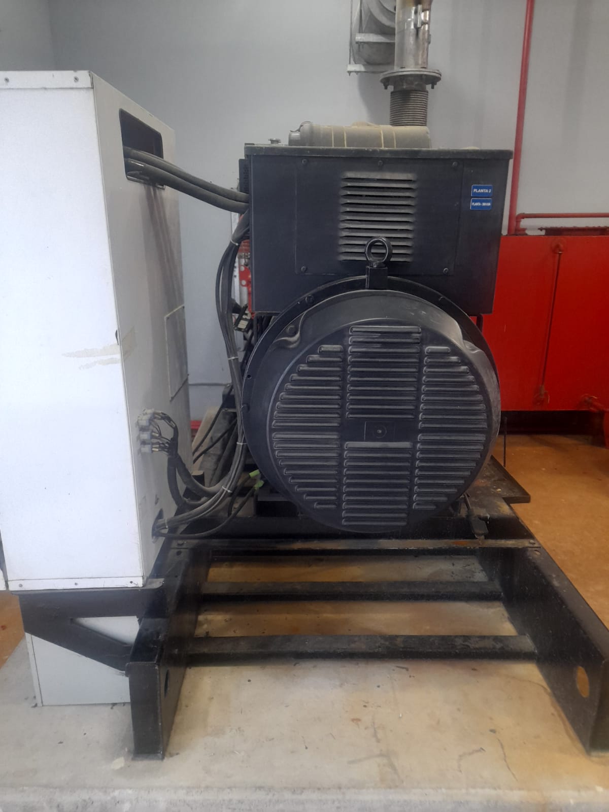 PLANTA ELECTRICA SCANIA 360KVA POCO USO Foto 7269157-5.jpg