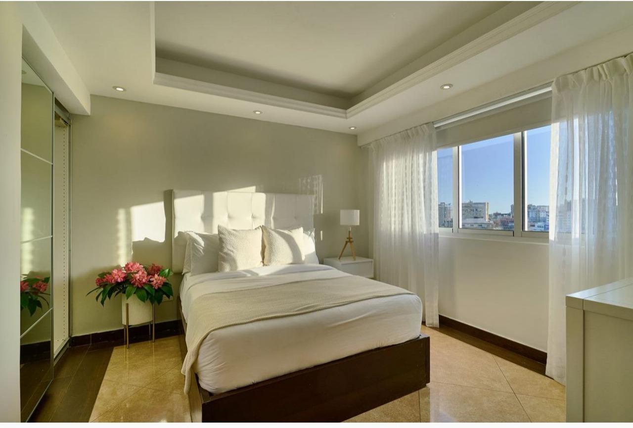 Penthouse en alquiler completamente amueblado en Piantini Foto 7269195-6.jpg