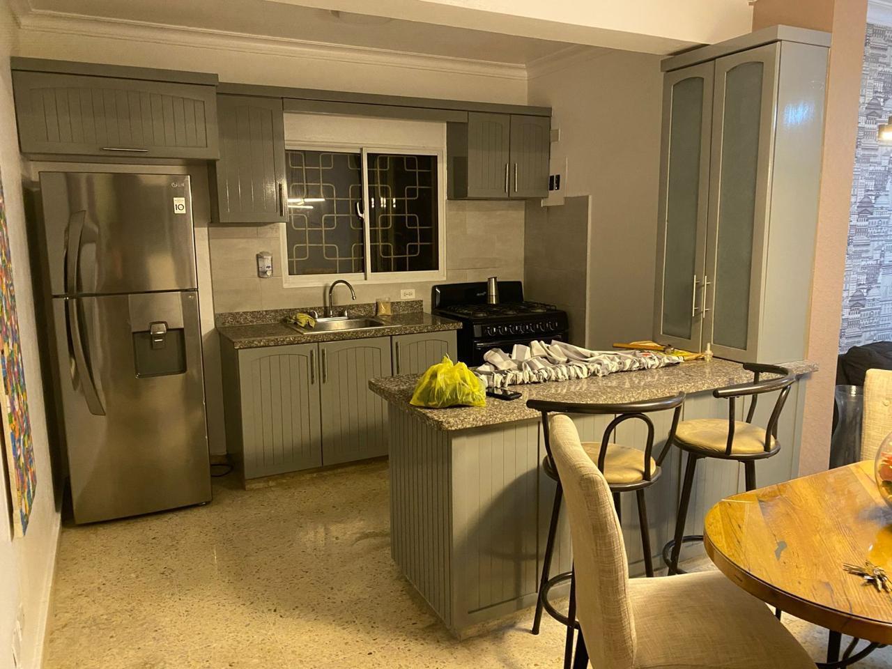 Apartamento en alquiler Naco amueblado ???????? Foto 7269225-3.jpg