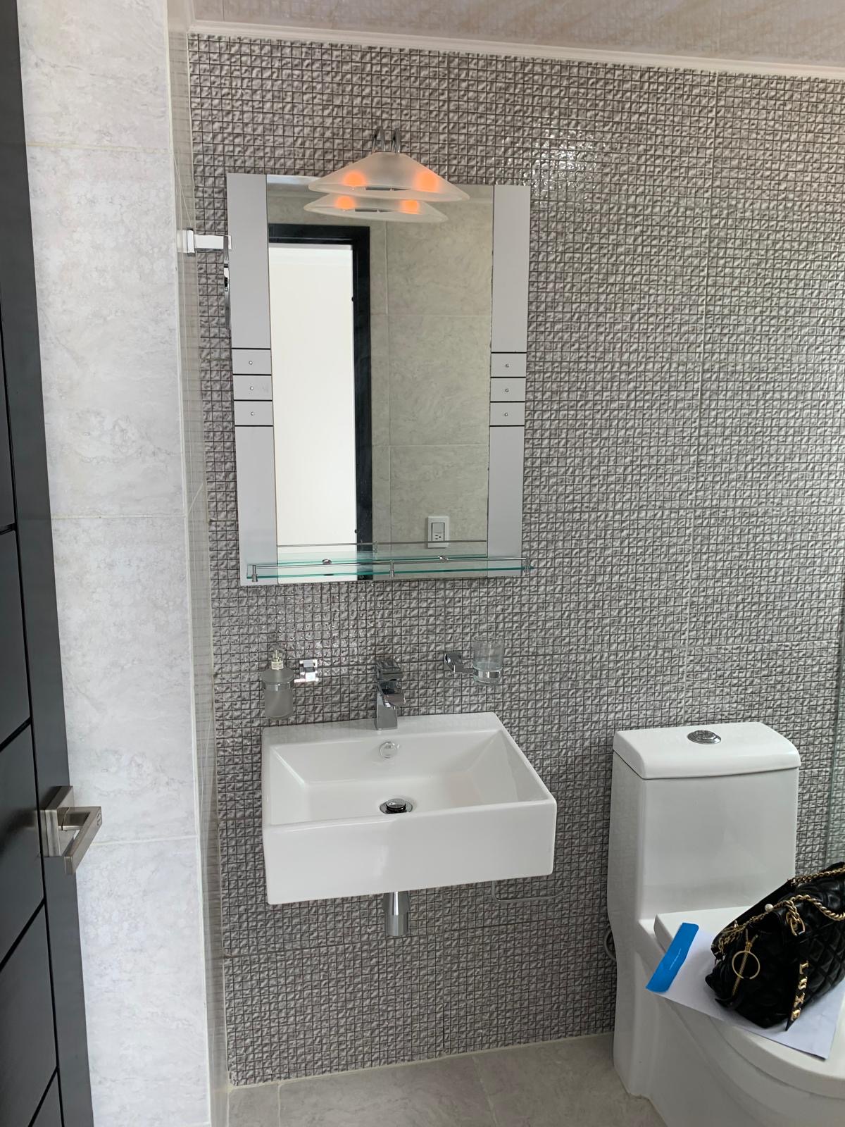 Apartamento segundo piso en Residencial Cayenas  autopista San Isidro Foto 7269230-2.jpg