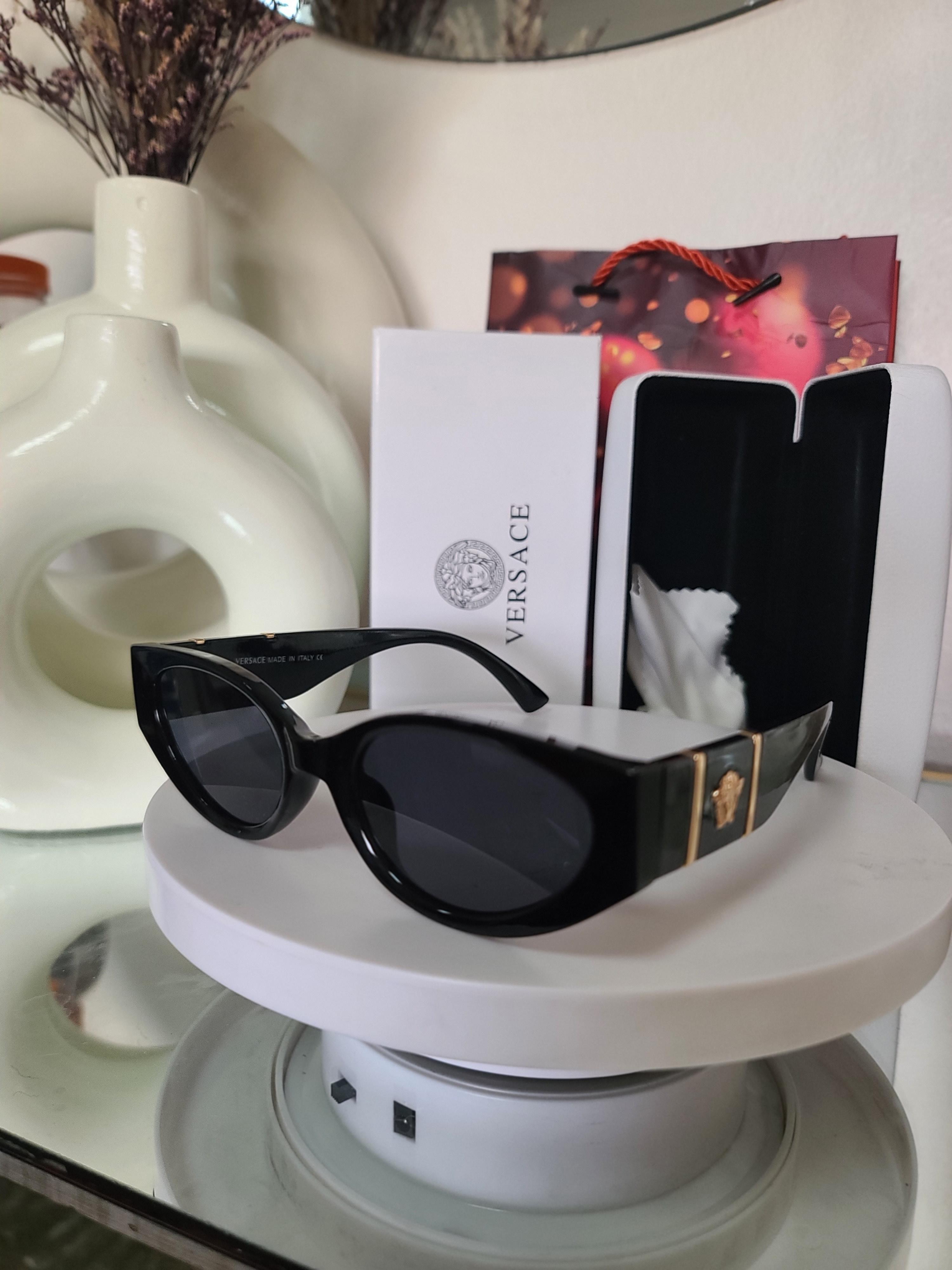 Lentes de sol a la Moda  Foto 7269237-13.jpg