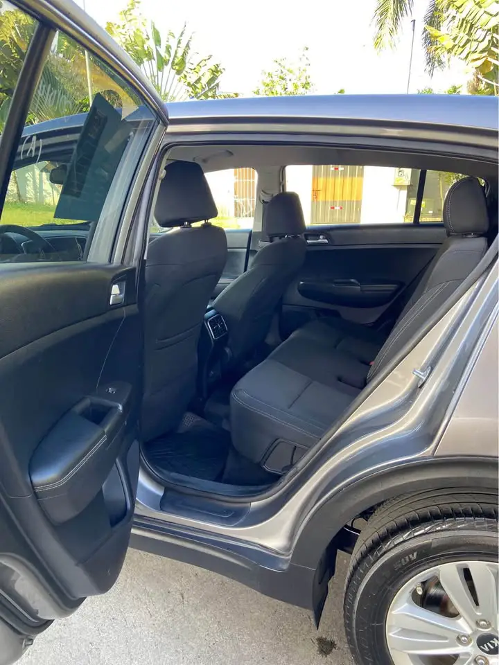 KIA SPORTAGE LX 2019   Foto 7269279-7.jpg