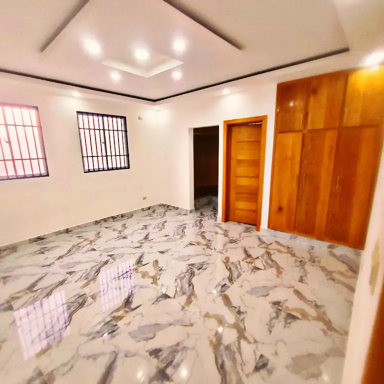 SUPER CASA DE VENTA CON DOS COSINAS EN SANTIAGO RD Foto 7269309-12.jpg