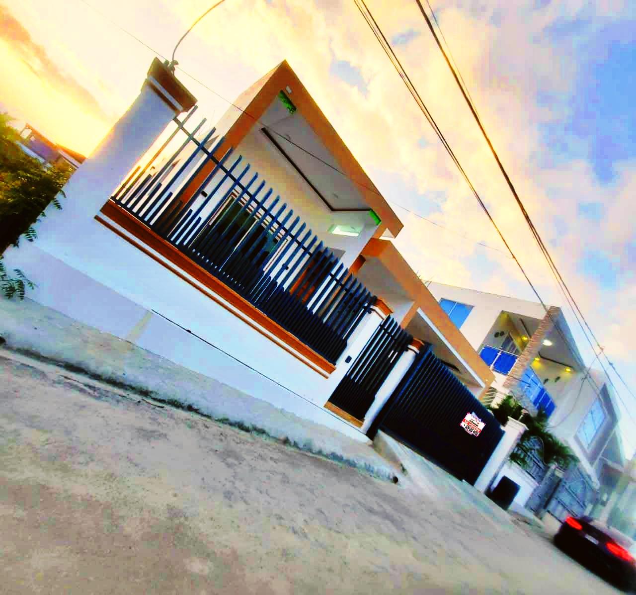 SUPER CASA DE VENTA CON DOS COSINAS EN SANTIAGO RD Foto 7269309-3.jpg