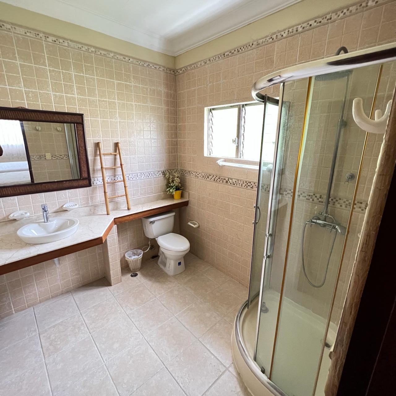 Villa  en Alquiler y Venta Amueblada  en Metro Country Club con Vista  Foto 7269313-15.jpg