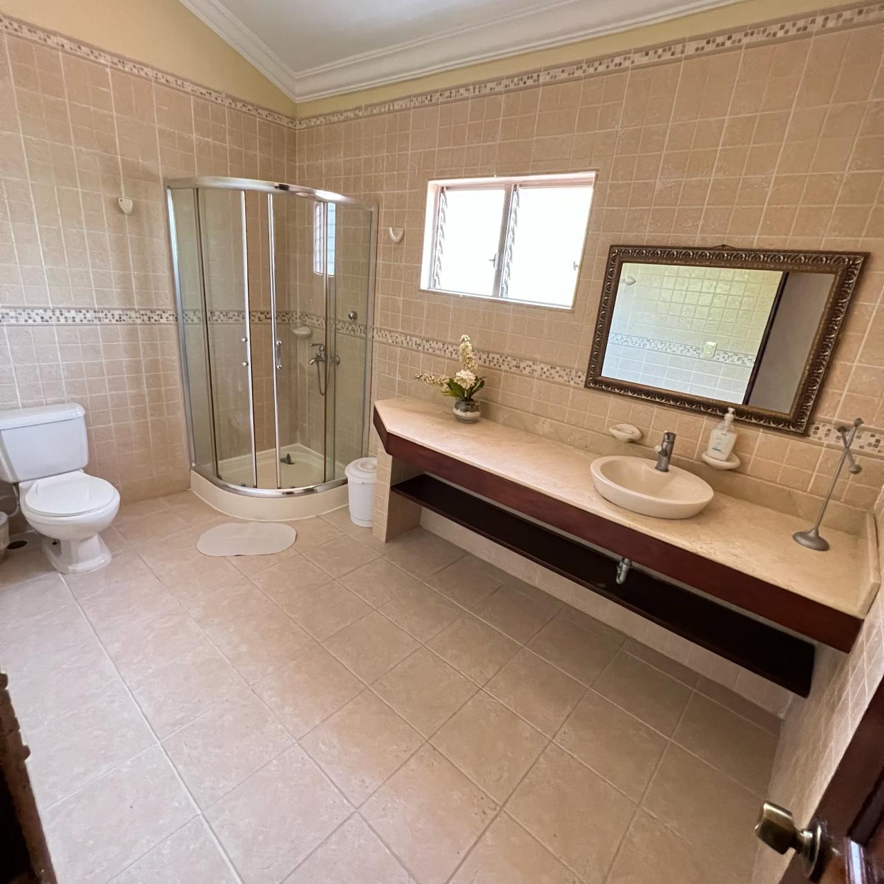 Villa  en Alquiler y Venta Amueblada  en Metro Country Club con Vista  Foto 7269313-7.jpg