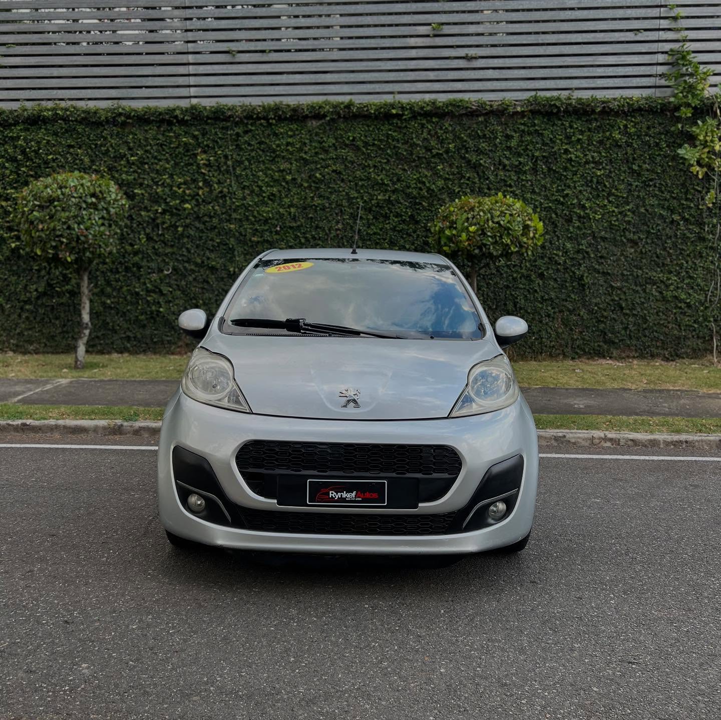 Peugeot 107 Trendy 2012 Foto 7269414-3.jpg
