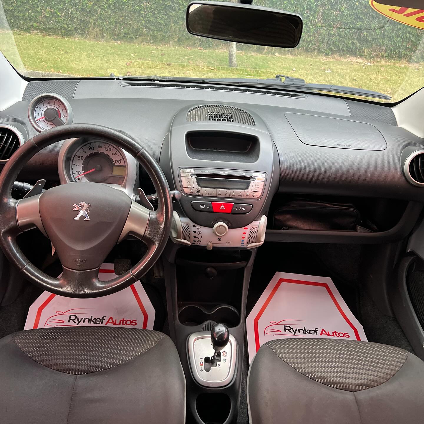 Peugeot 107 Trendy 2012 Foto 7269414-7.jpg