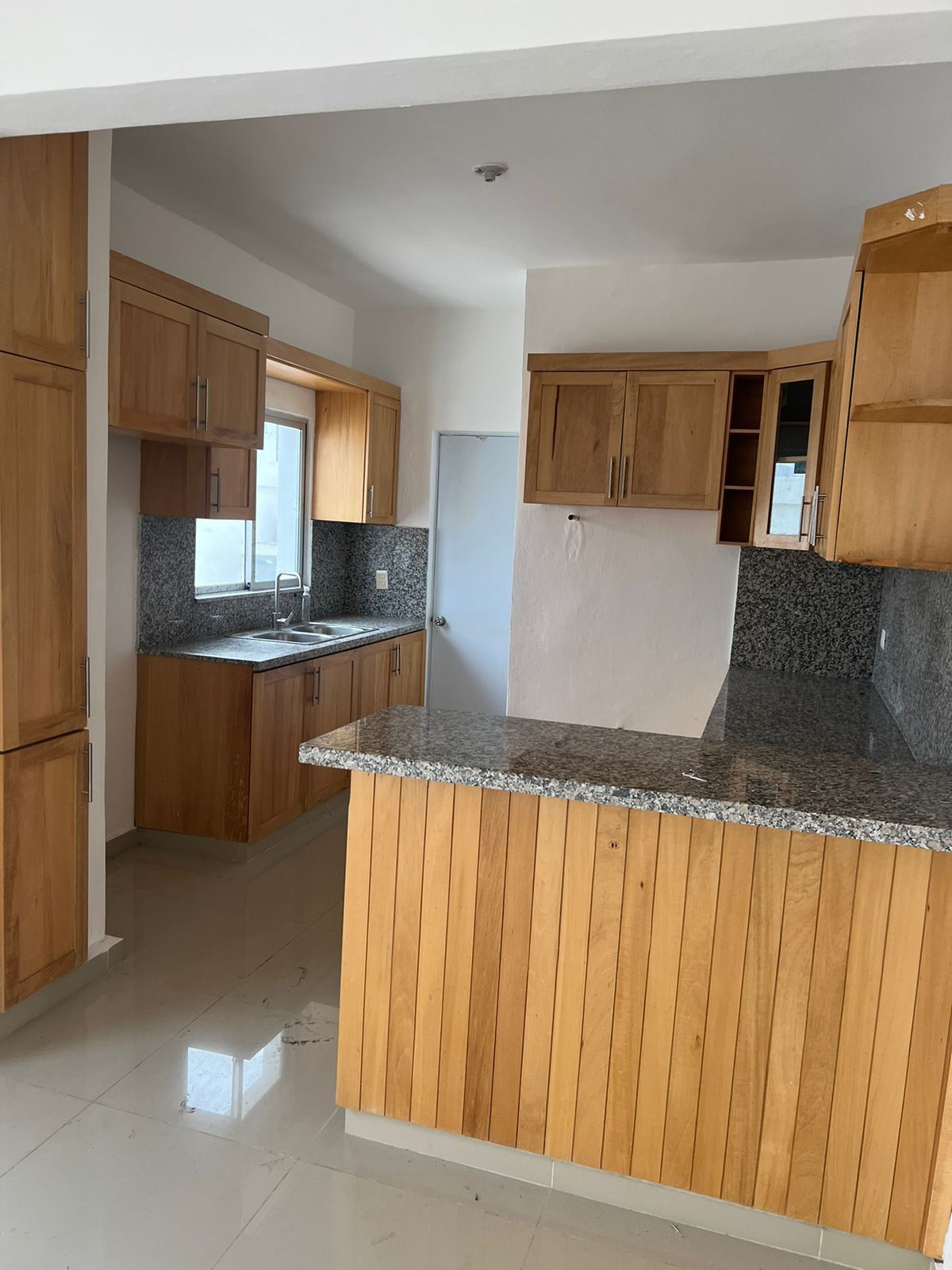 EN VENTA CASA DE UN NIVEL EN RESIDENCIAL LAS PALMERAS SAN CRISTÓBAL Foto 7269583-6.jpg