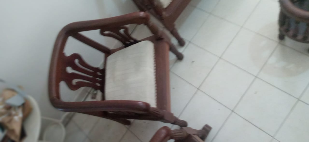 Juego de Sala de Caoba Centenaria - Reliquia de Más de 150 Años Foto 7269608-7.jpg