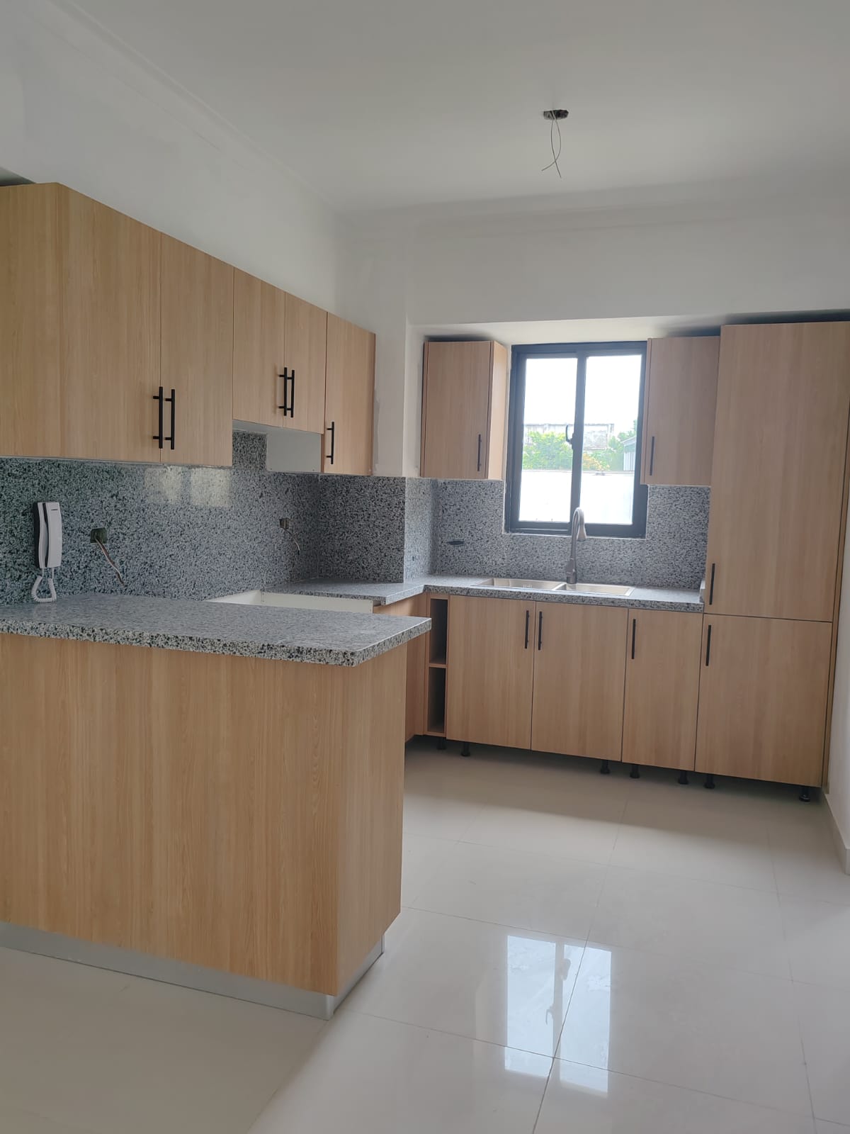 Vendo apartamento en la auto pista de san isidro próximo al bravo Foto 7269912-1.jpg