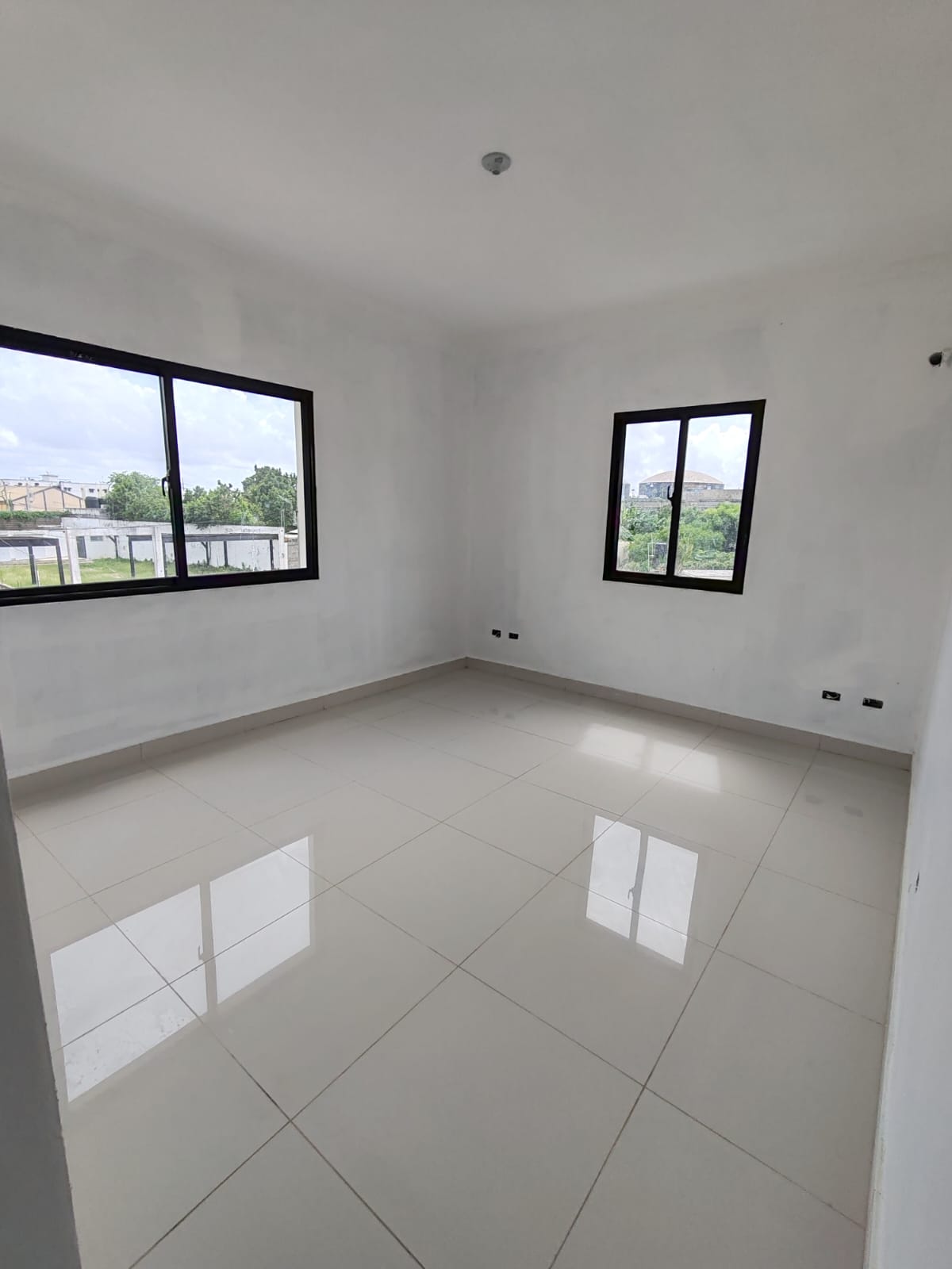 Vendo apartamento en la auto pista de san isidro próximo al bravo Foto 7269912-12.jpg