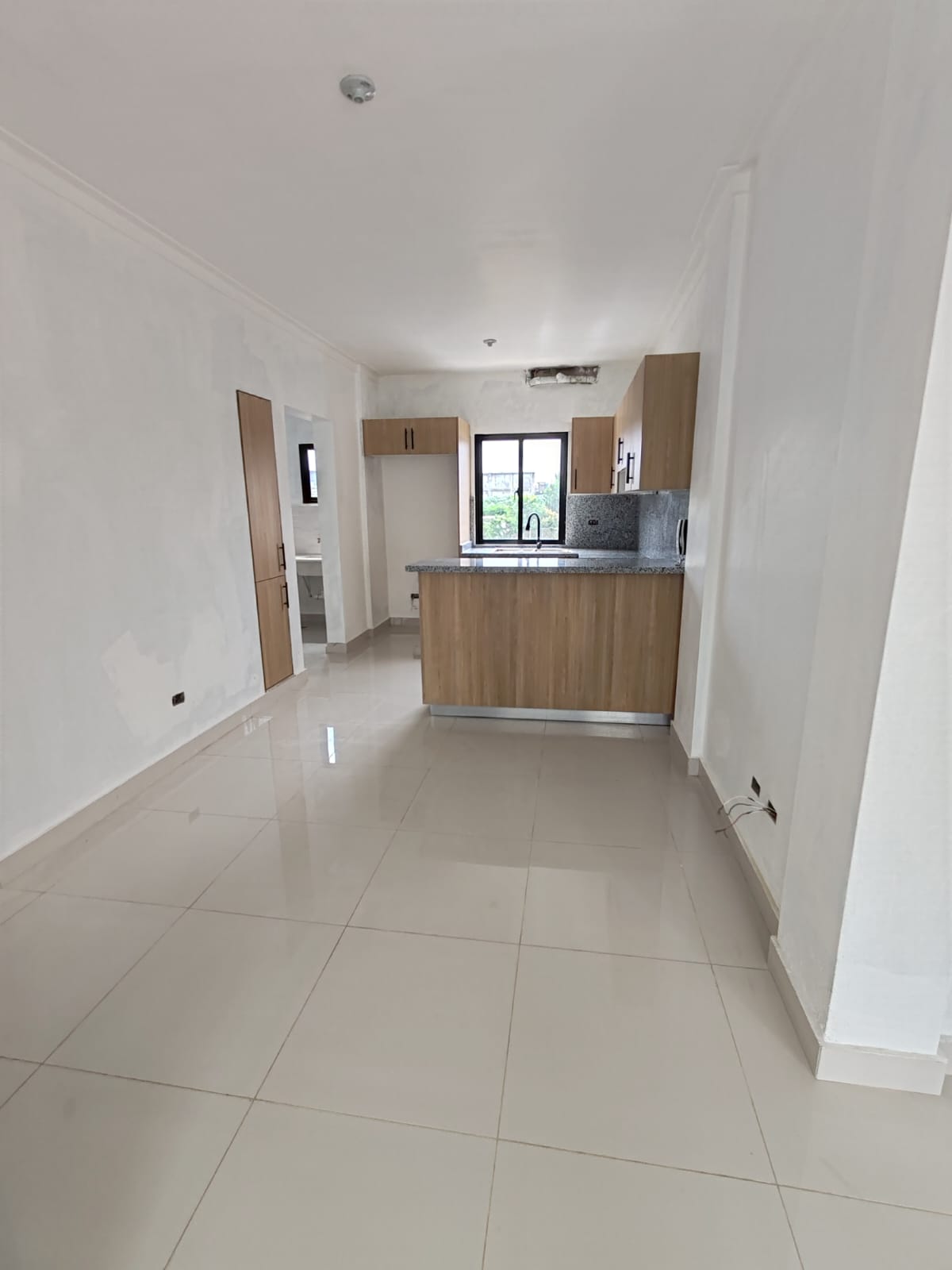 Vendo apartamento en la auto pista de san isidro próximo al bravo Foto 7269912-4.jpg