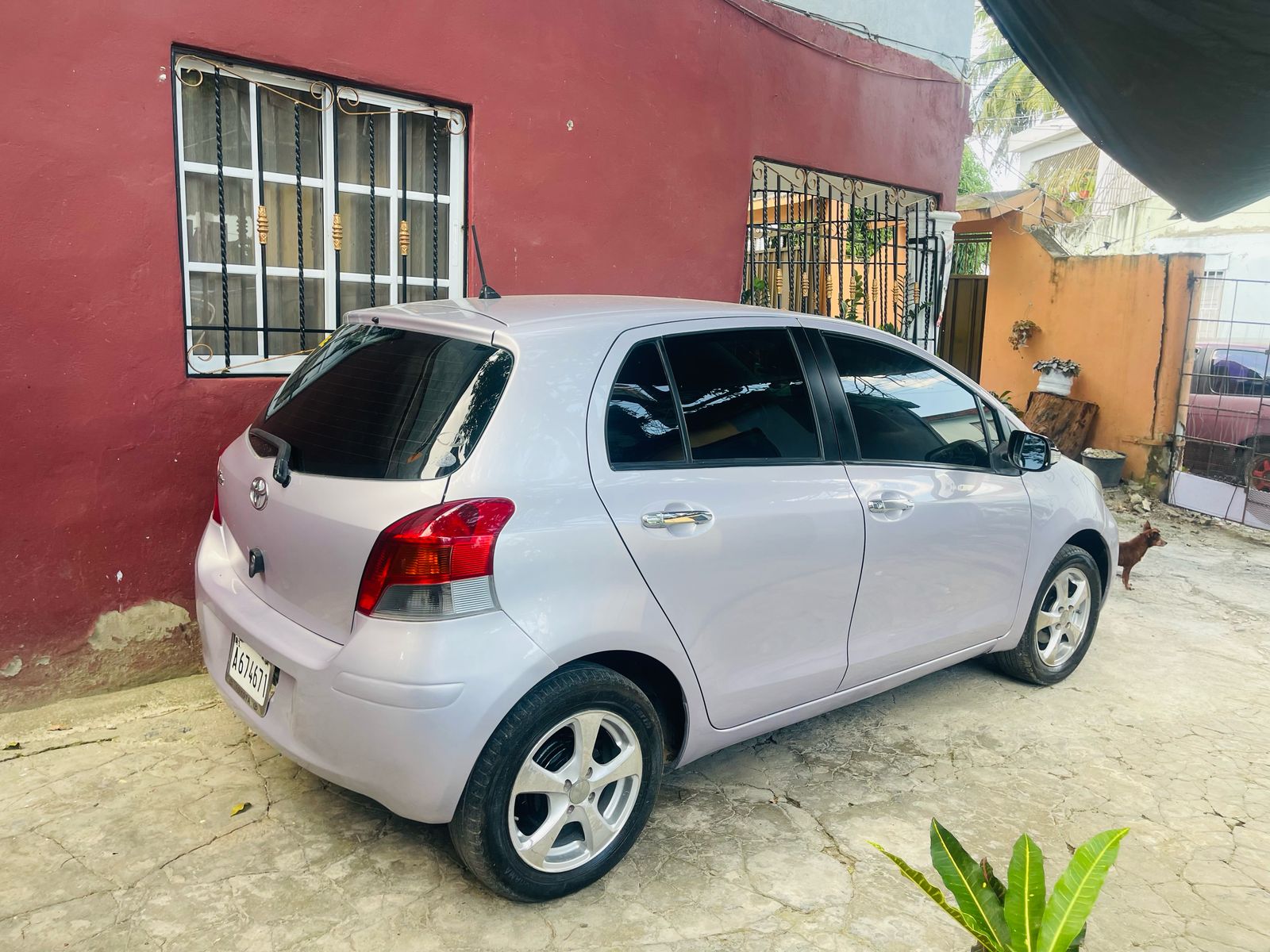 Toyota vitz 2011 impecable Foto 7270013-4.jpg