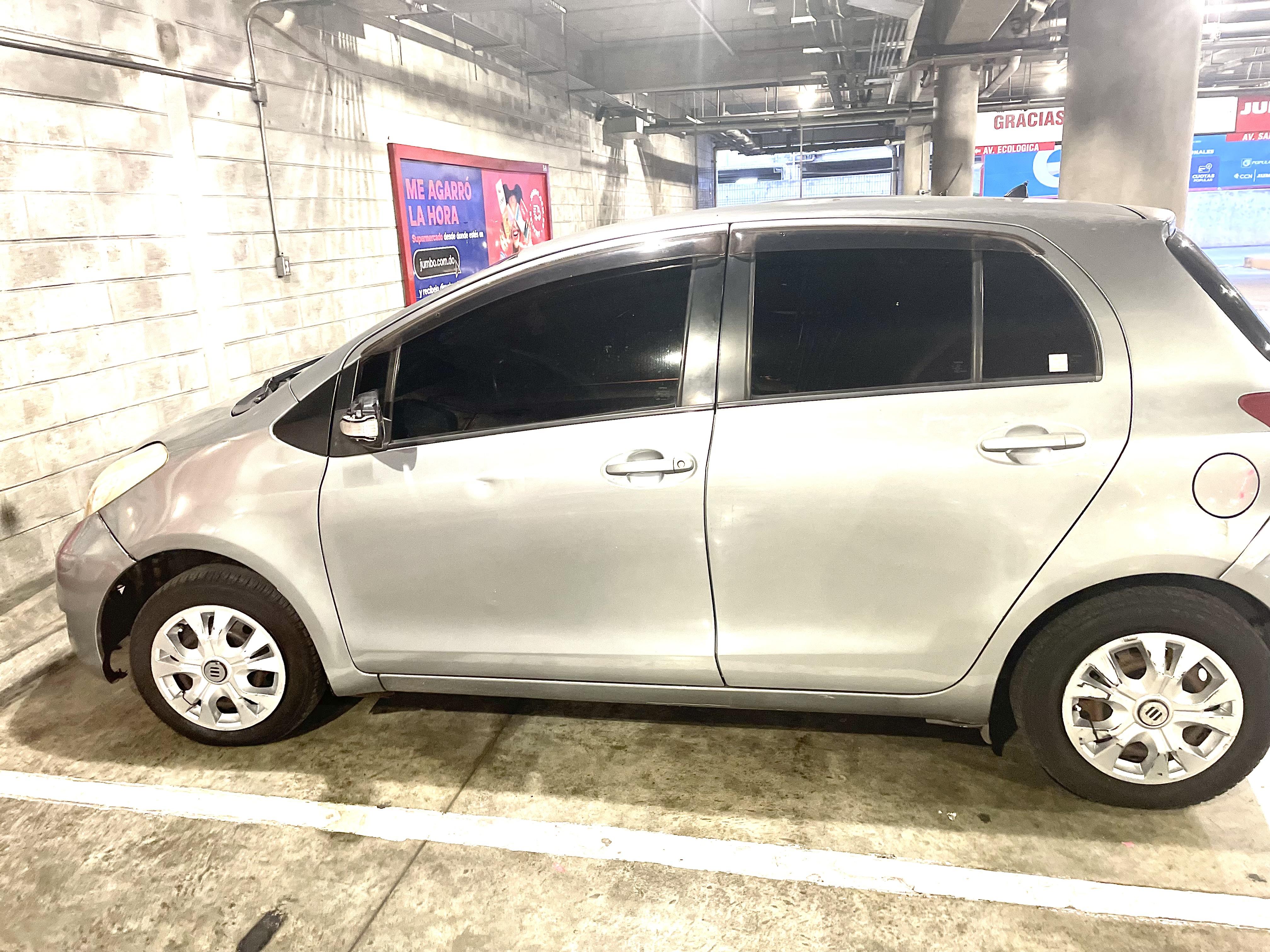 Toyota Vitz 2009 en Santo Domingo Este Foto 7270133-3.jpg