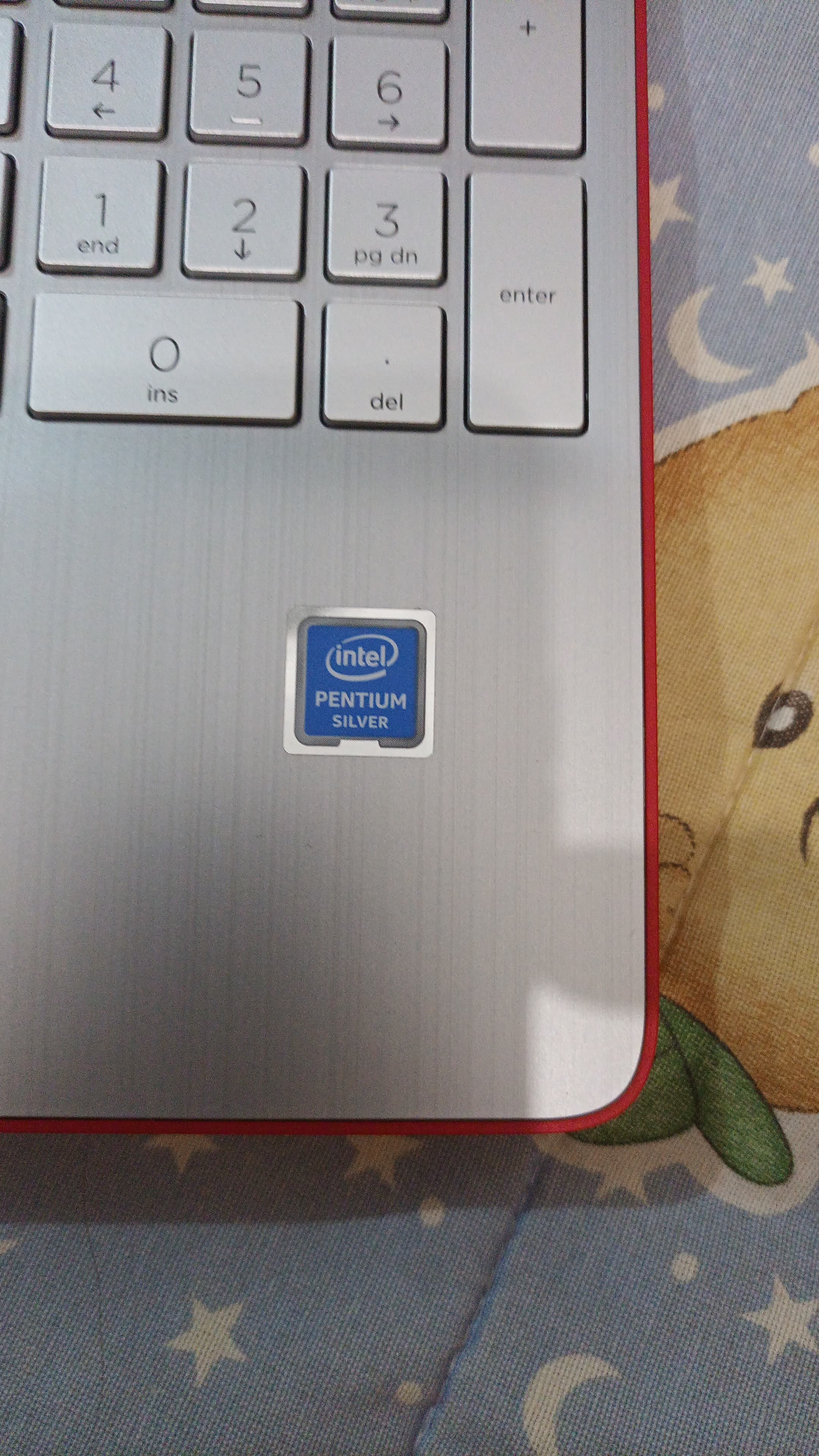 Laptop HP 15-dw0xxx Foto 7270141-4.jpg