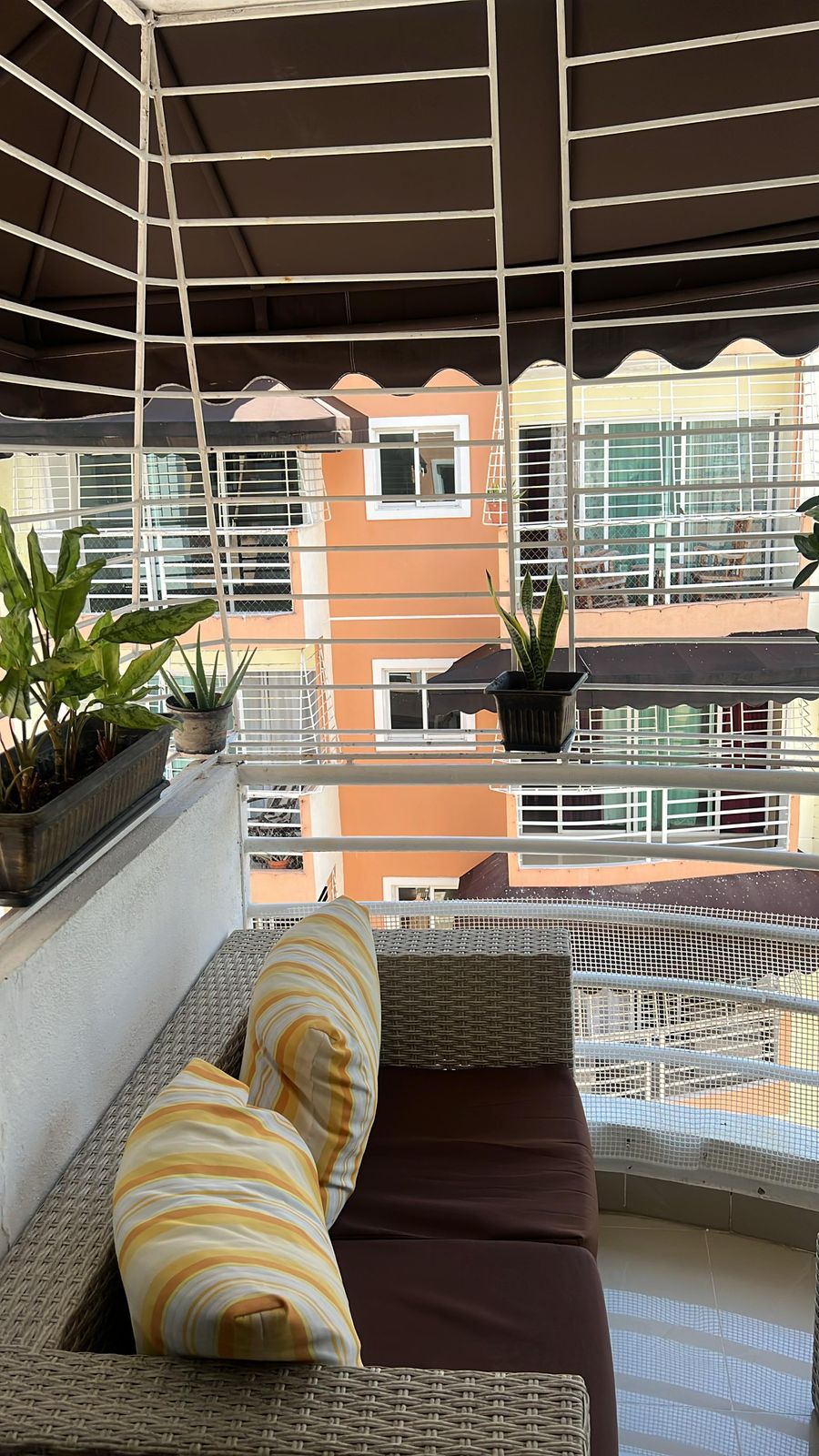 Lujoso y Hermoso Apartamento en el Exclusivo Sector de Vista Hermosa  Foto 7270151-4.jpg