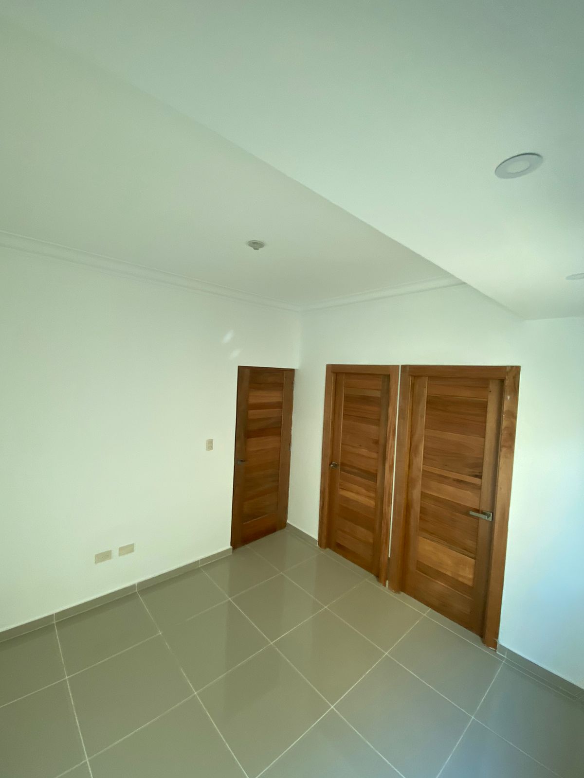 Elegante Apartamento en Venta en Reparto los 3 ojos  Foto 7270171-7.jpg