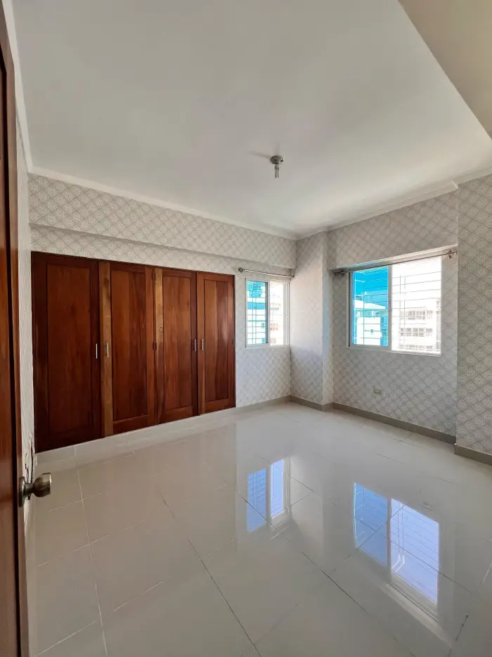 Se alquila hermoso apartamento Evaristo Morales Foto 7270213-14.jpg