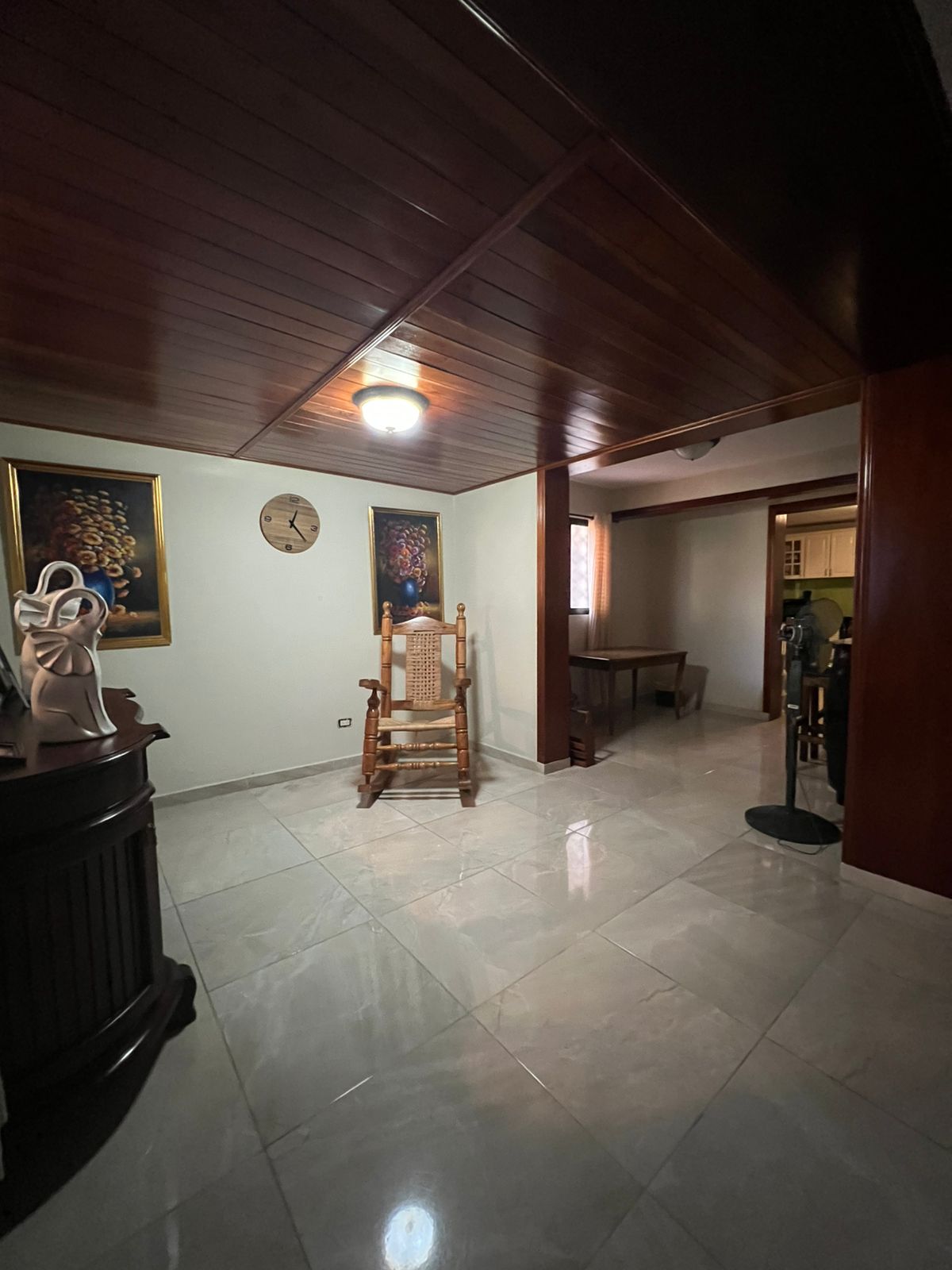 Vendo inmueble en la Av. Independencia. Foto 7270377-6.jpg