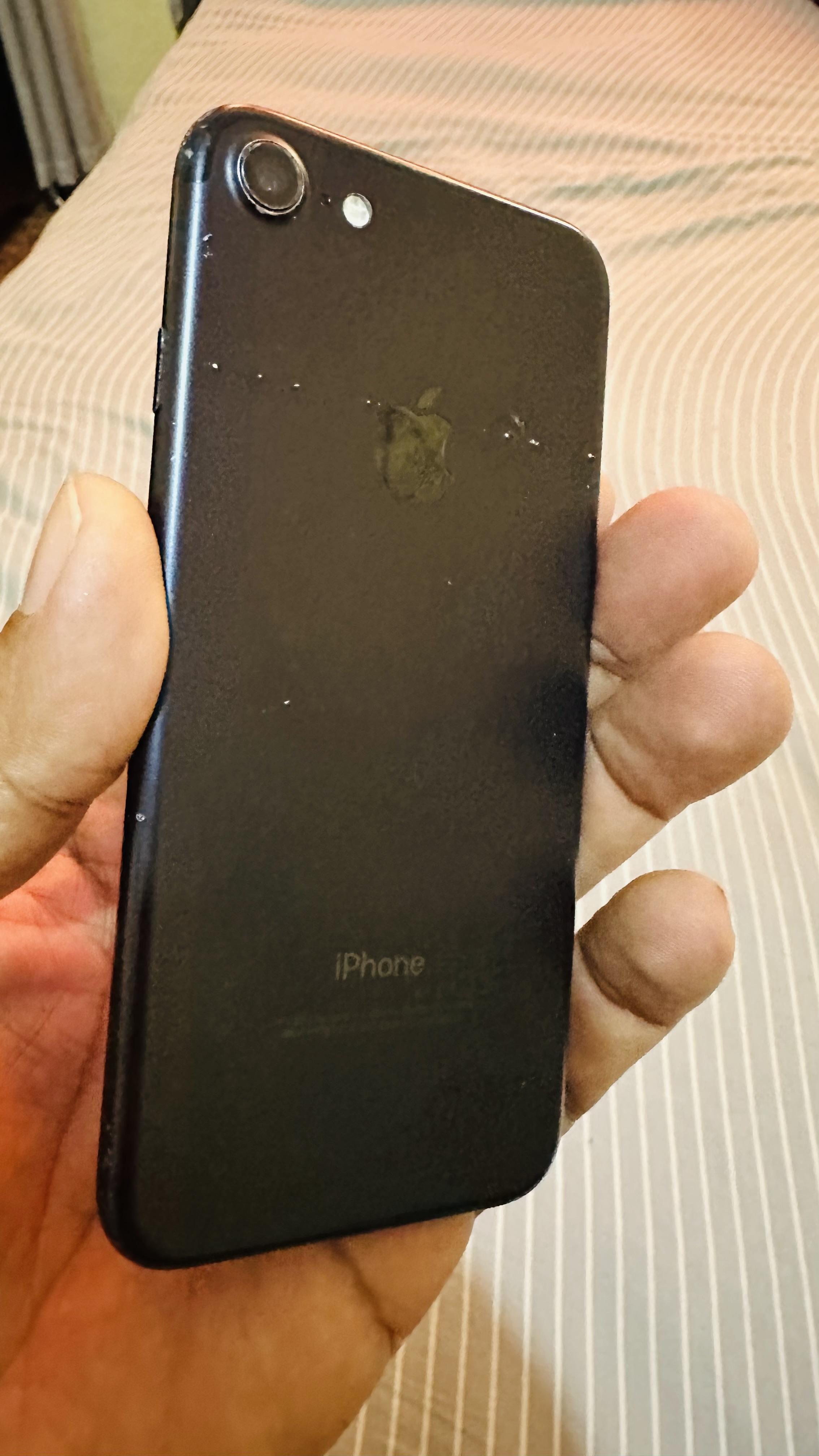 IPHONE 7 FACTORY 32GB NITIDO Foto 7270453-2.jpg