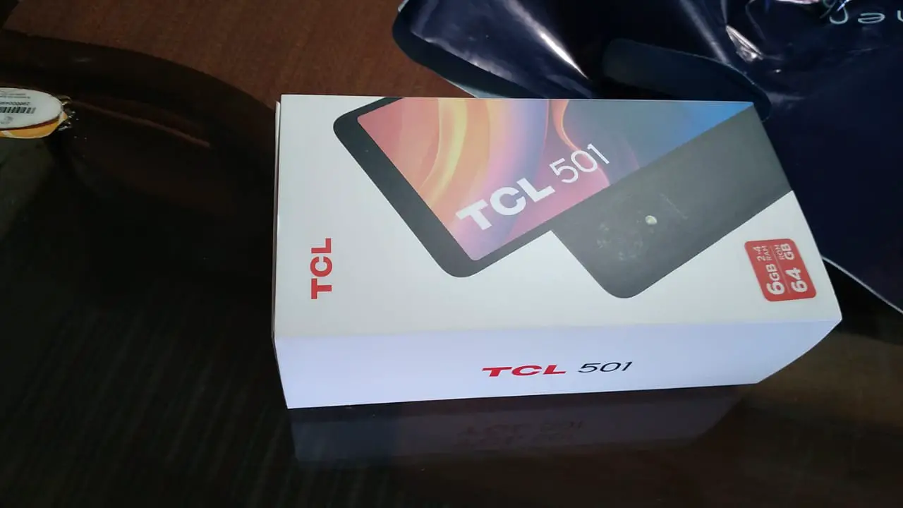 Celular TCL 501 Foto 7270459-1.jpg