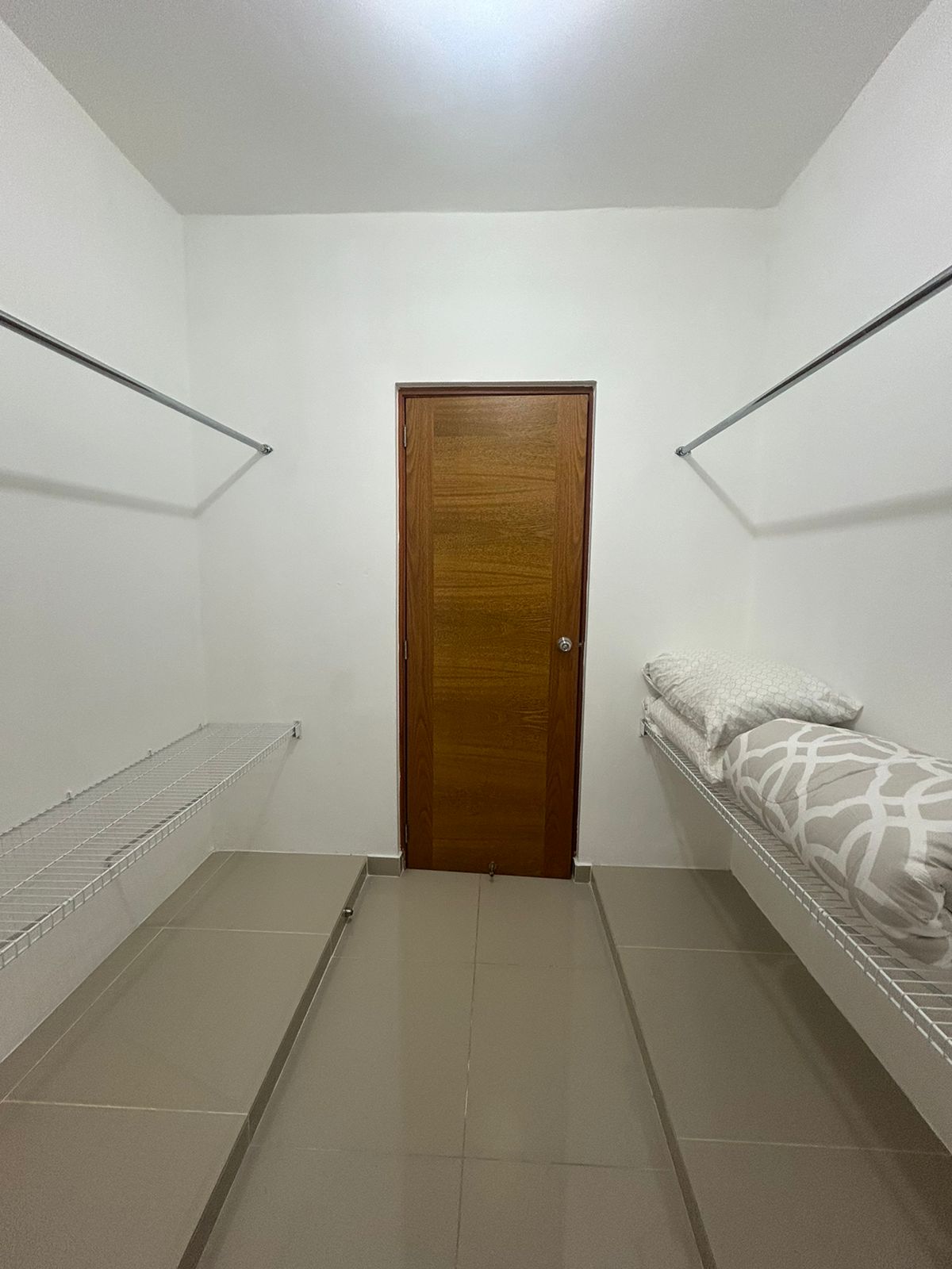 Se alquila hermoso apartamento  Amueblado Gazcue  Foto 7270466-10.jpg