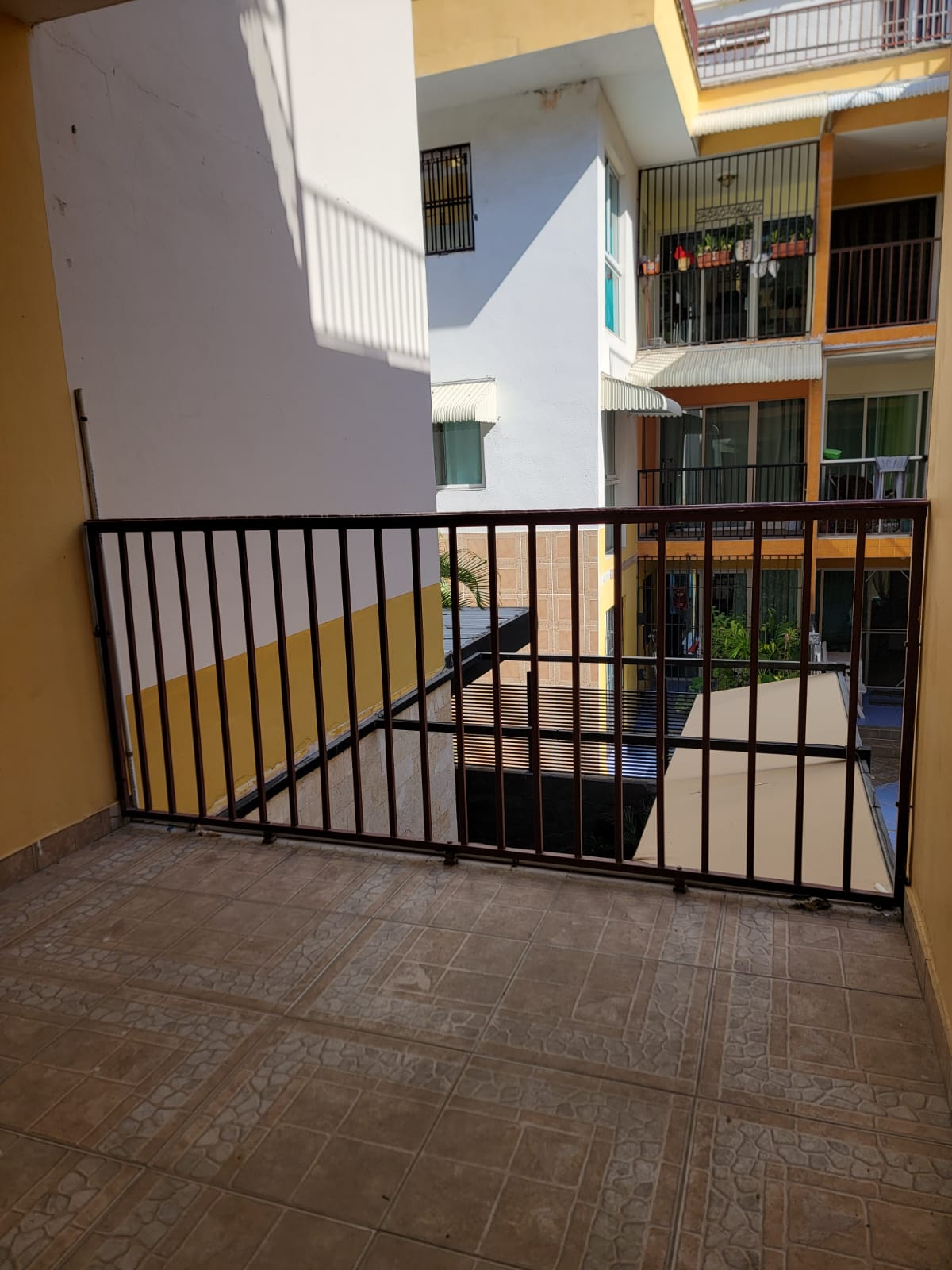 VENDO APARTAMENTO 3ER. NIVEL EN EL ENS. ISABELITA PROX A LA JCE DE LAS Foto 7270514-7.jpg
