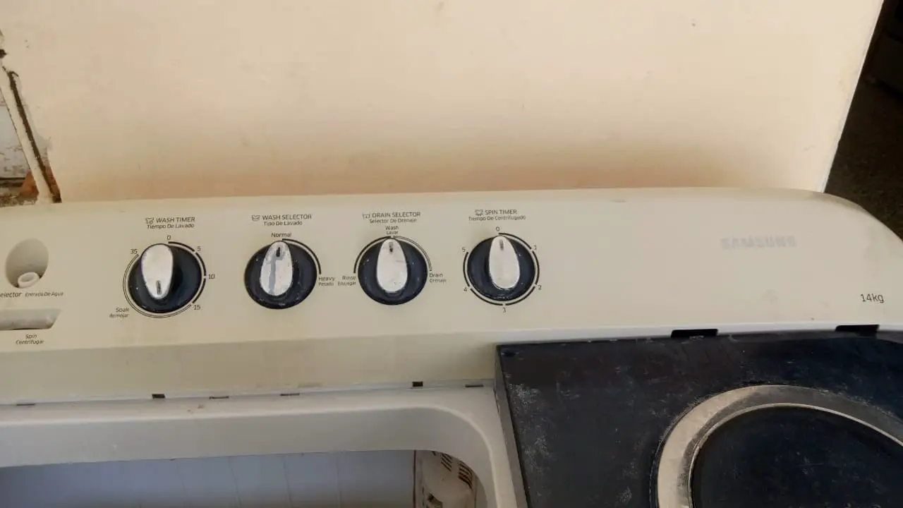 Lavadora SAMSUNG Modelo WT14J4200MB 14 Kg Foto 7270591-3.jpg