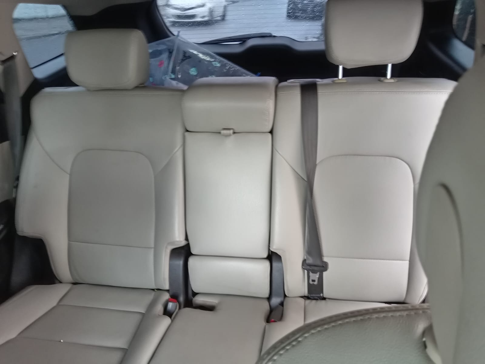 2014 Hyundai grand santa fe - 3 filas asientos Foto 7270669-13.jpg