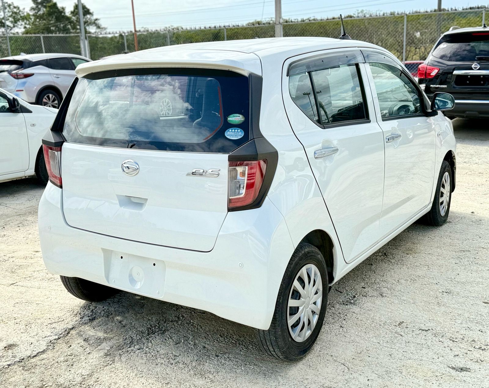 Daihatsu Mira 2018 Foto 7270767-7.jpg