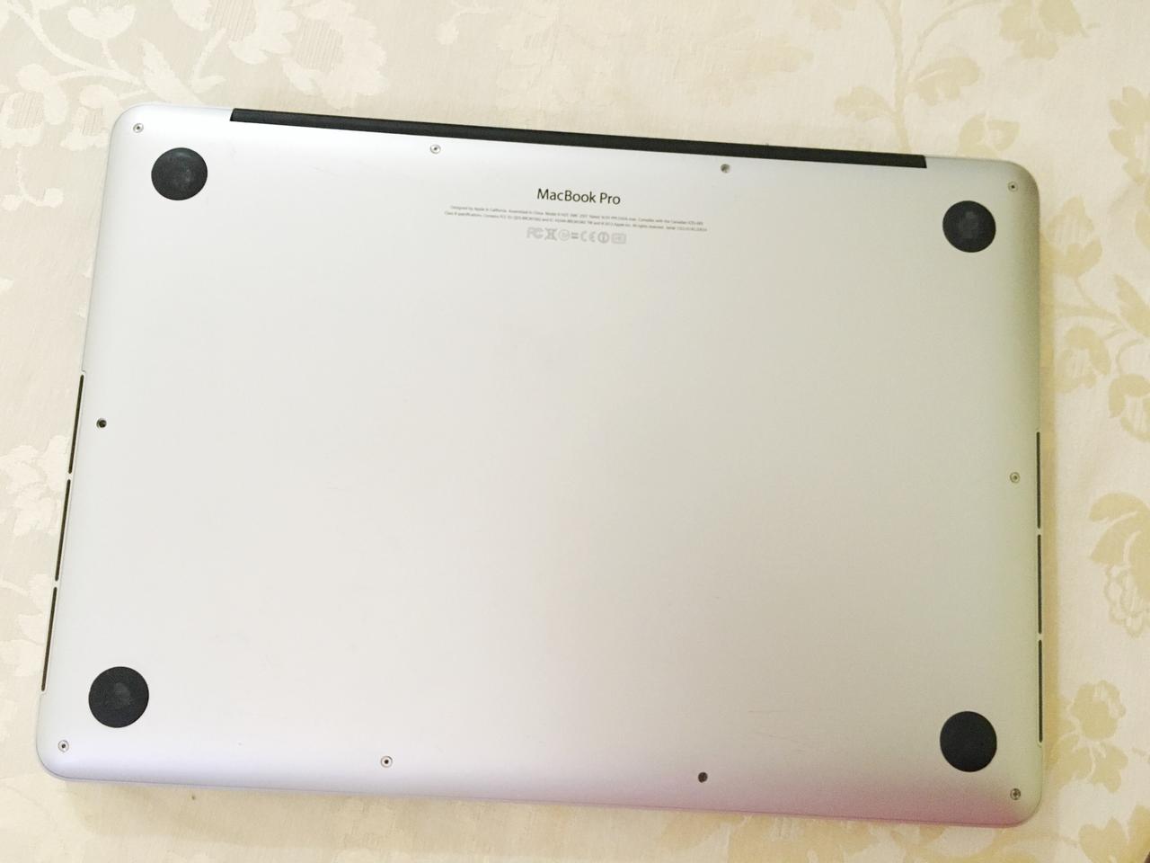 VENDO LAPTOP MAC PARA USO PERSONAL O PIEZAS Foto 7270779-4.jpg
