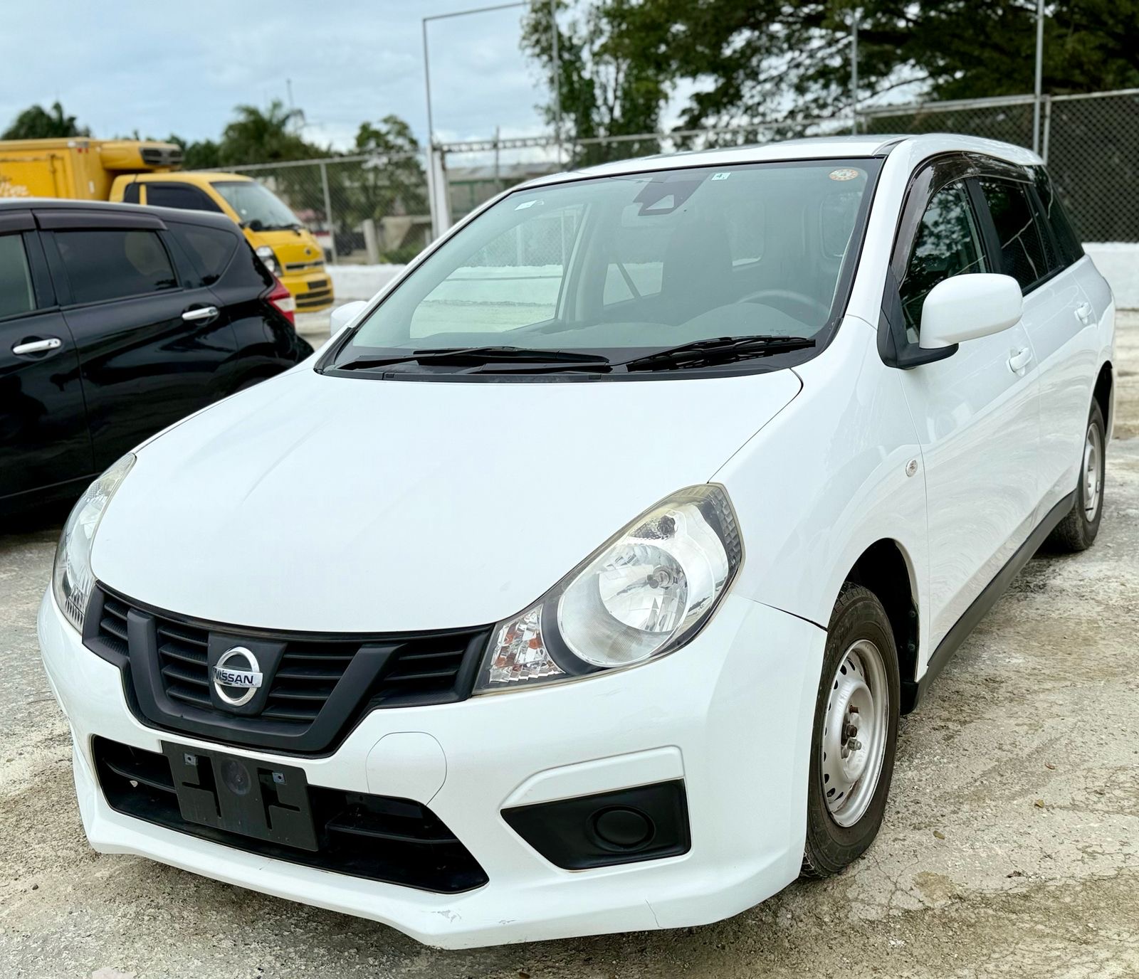 Nissan AD 2018  Foto 7270780-3.jpg