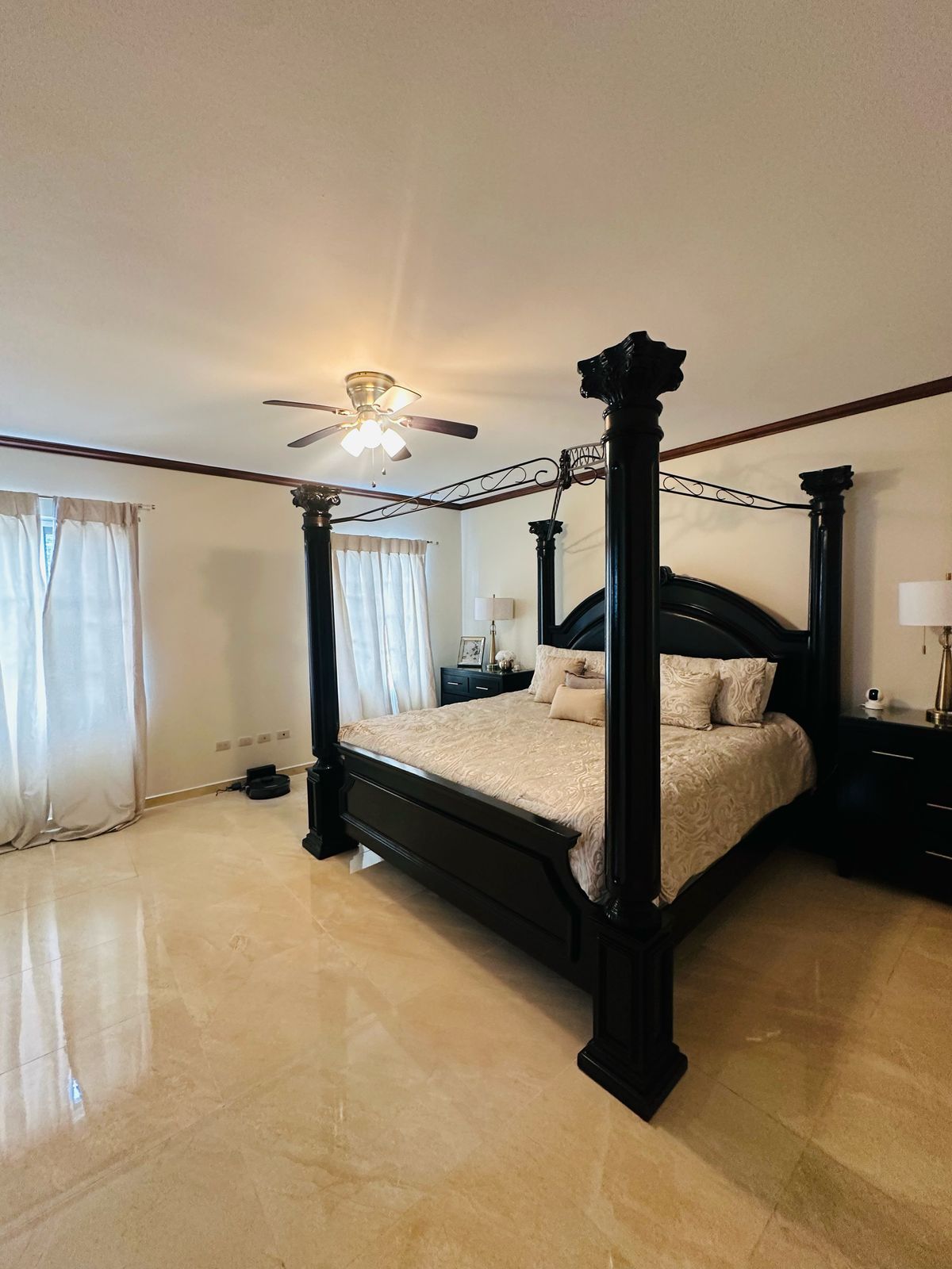 Apartamento en Venta Totalmente Amueblado Foto 7270794-3.jpg