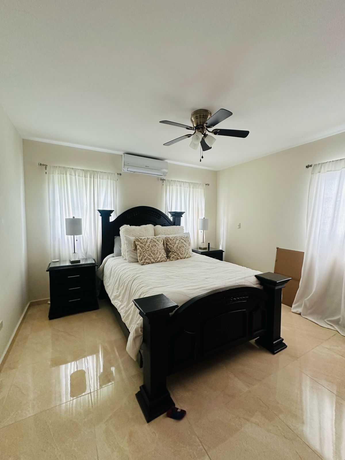 Apartamento en Venta Totalmente Amueblado Foto 7270794-4.jpg